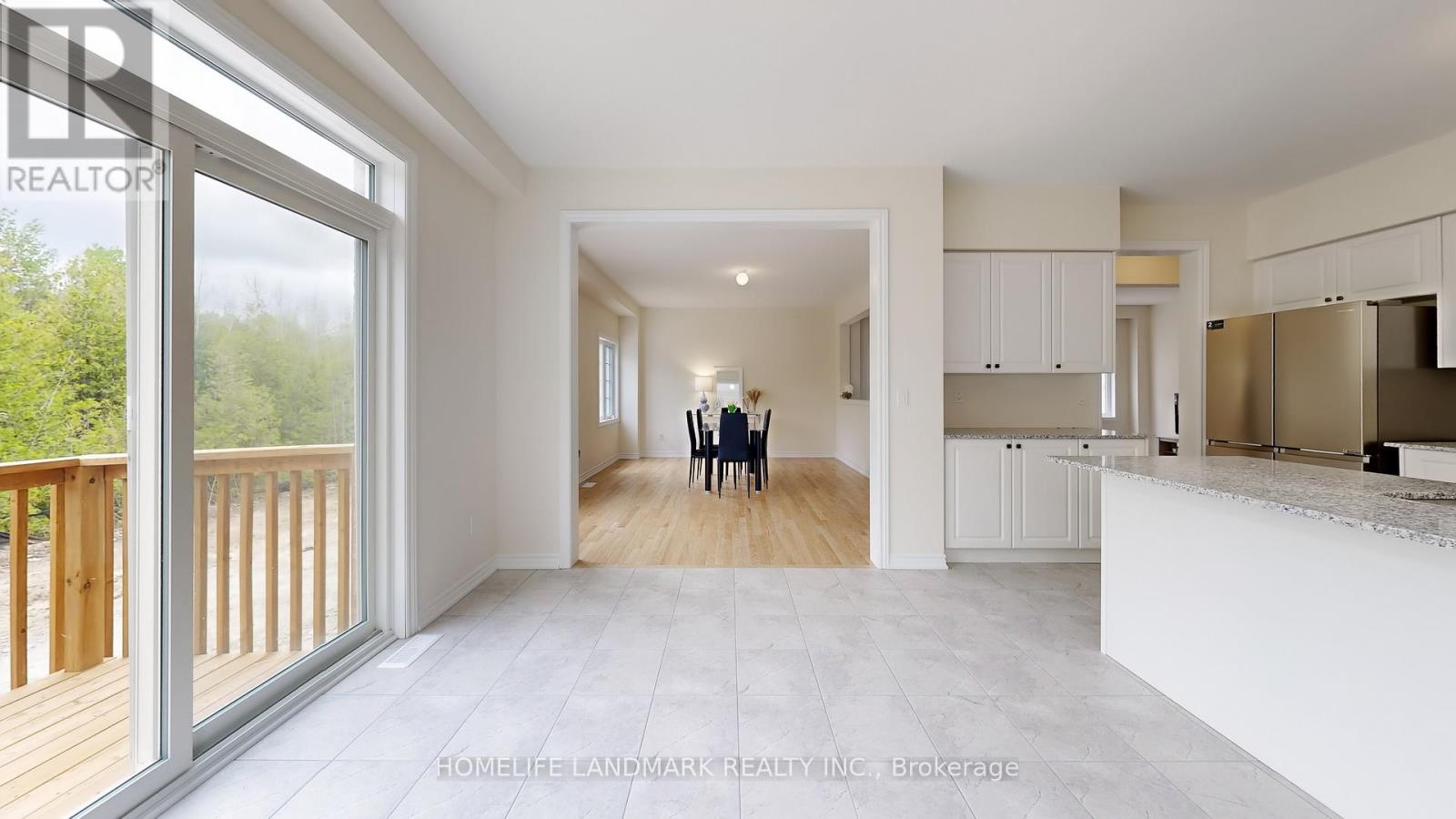 119 Hawkins Street, Georgina, Ontario  L0E 1R0 - Photo 16 - N12470818