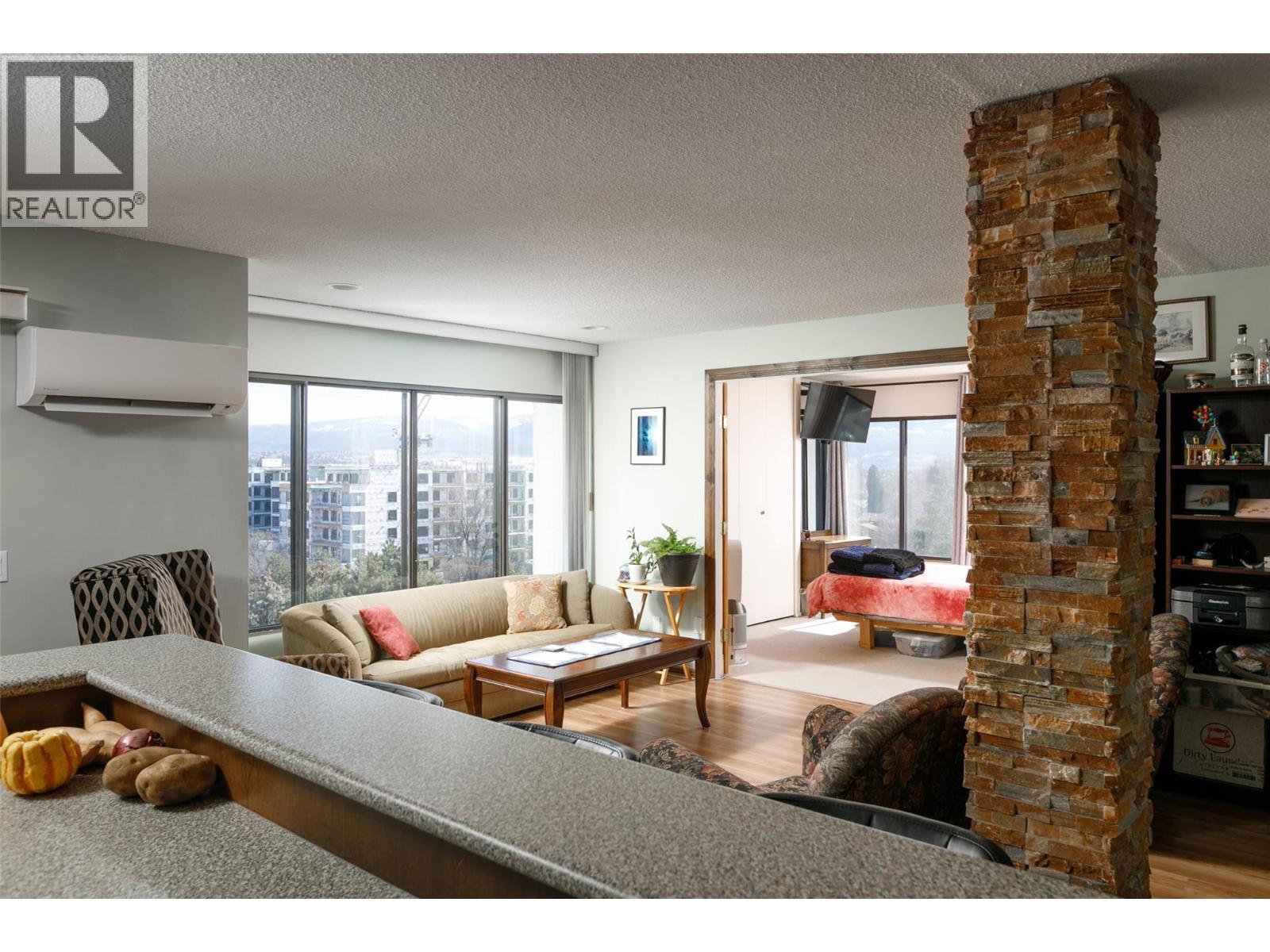 737 Leon Avenue Unit# 807, Kelowna, British Columbia  V1Y 8L6 - Photo 4 - 10361710