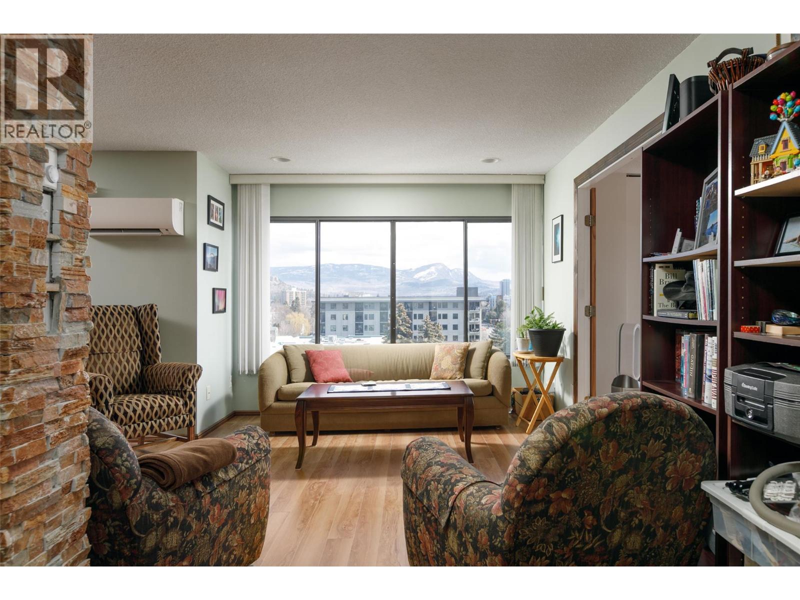 737 Leon Avenue Unit# 807, Kelowna, British Columbia  V1Y 8L6 - Photo 3 - 10361710