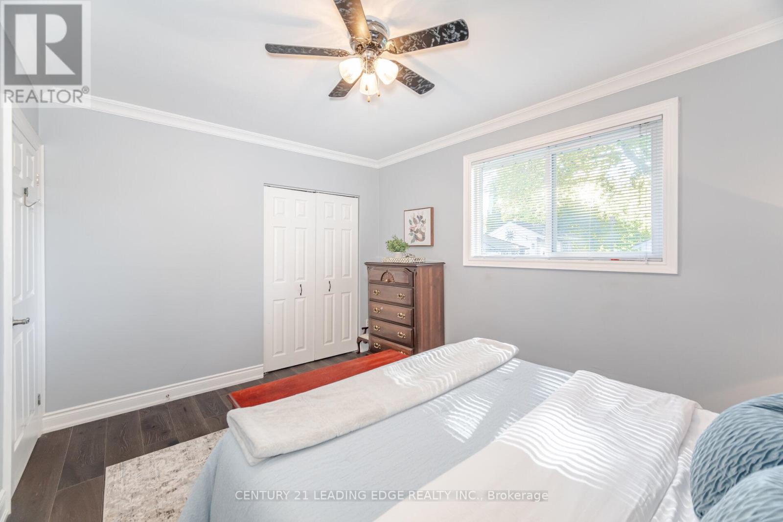 2574 Lundigan Drive, Mississauga, Ontario  L5J 3W1 - Photo 19 - W12470816