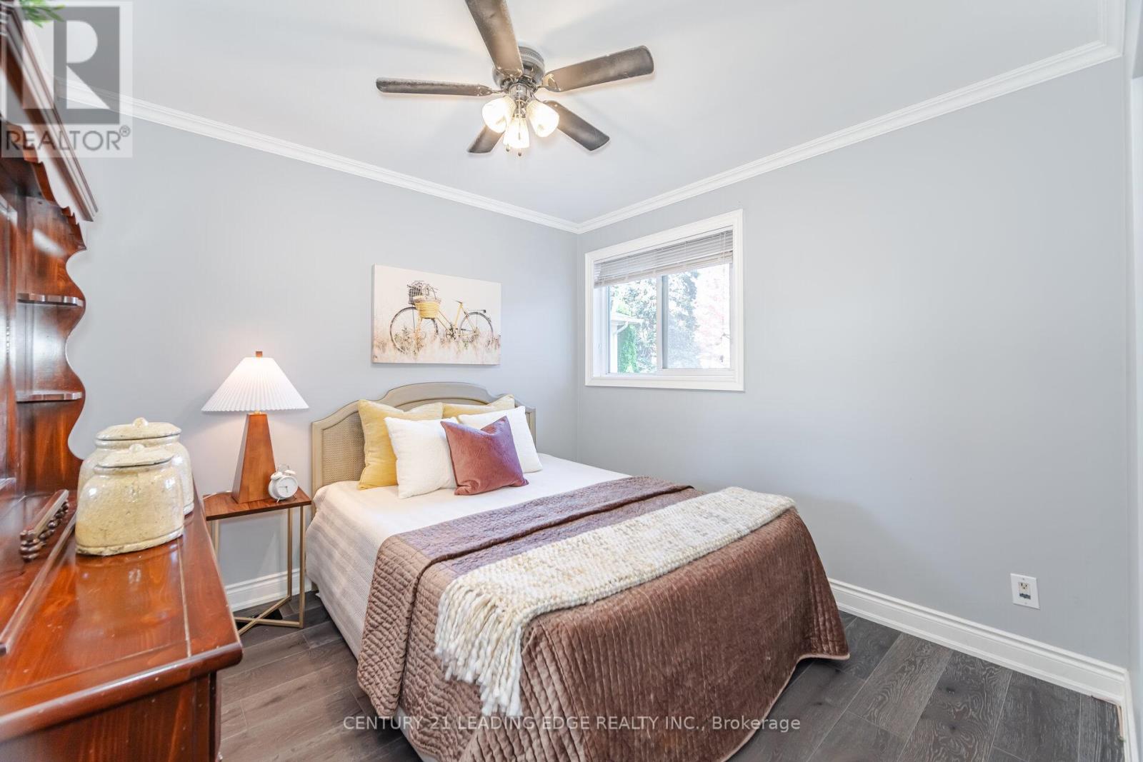 2574 Lundigan Drive, Mississauga, Ontario  L5J 3W1 - Photo 20 - W12470816