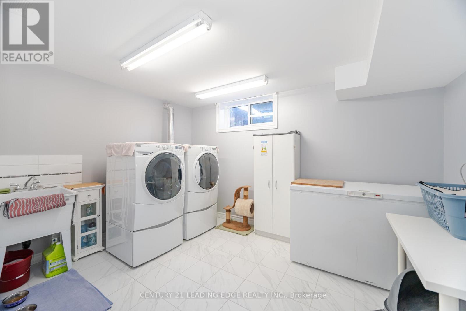 2574 Lundigan Drive, Mississauga, Ontario  L5J 3W1 - Photo 34 - W12470816