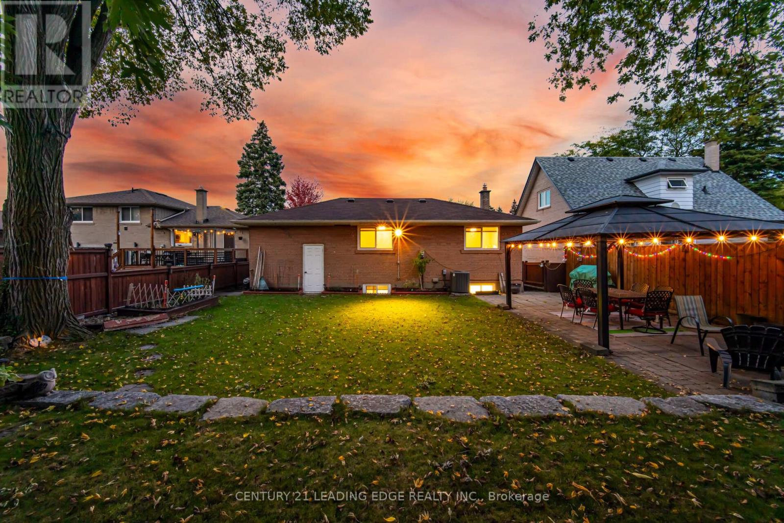 2574 Lundigan Drive, Mississauga, Ontario  L5J 3W1 - Photo 44 - W12470816