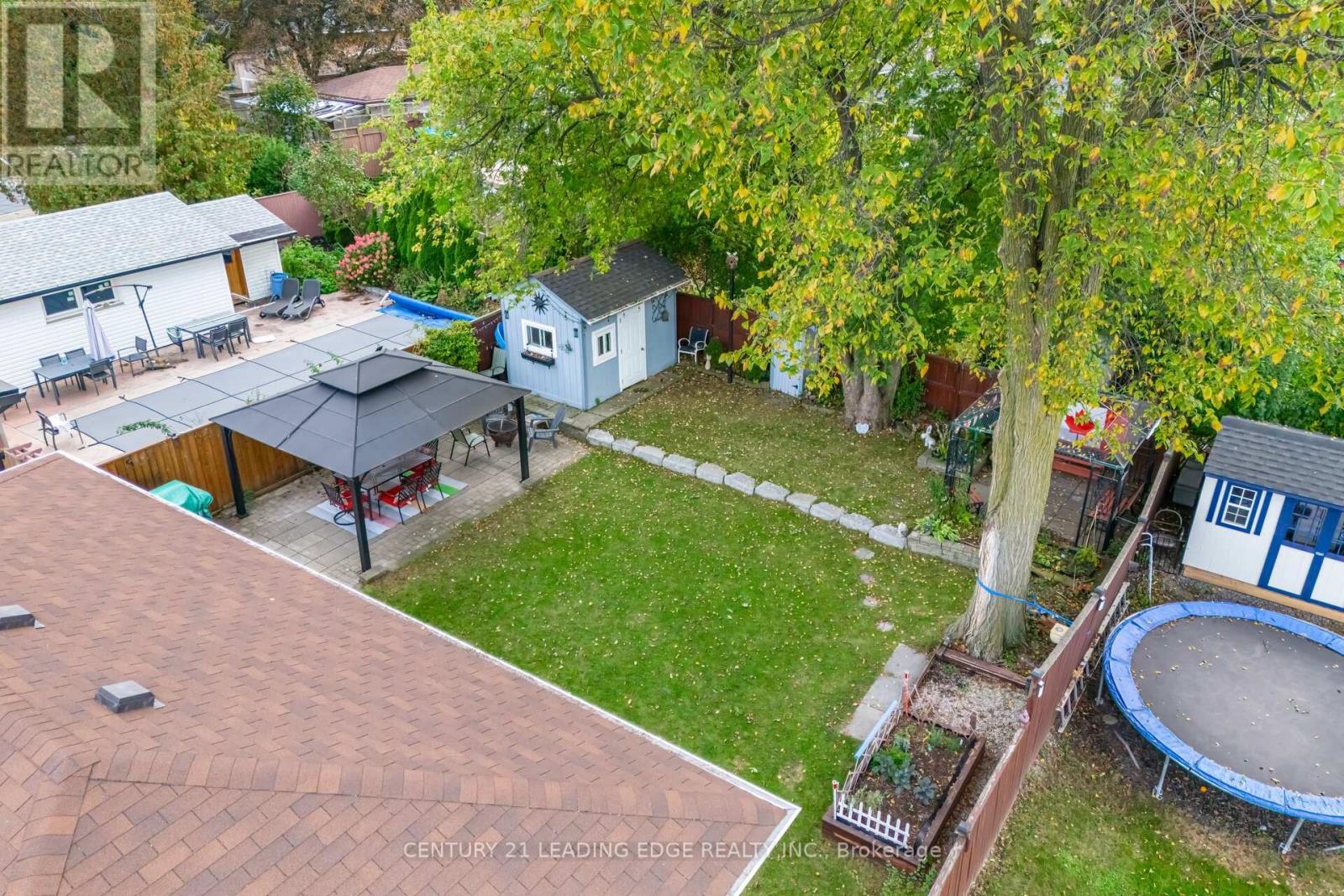 2574 Lundigan Drive, Mississauga, Ontario  L5J 3W1 - Photo 47 - W12470816