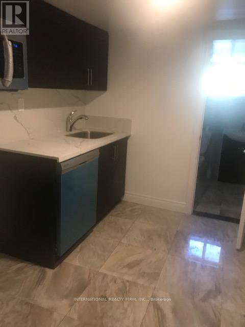 1167 Dufferin Street, Toronto, Ontario  M6H 4B7 - Photo 6 - W12470821