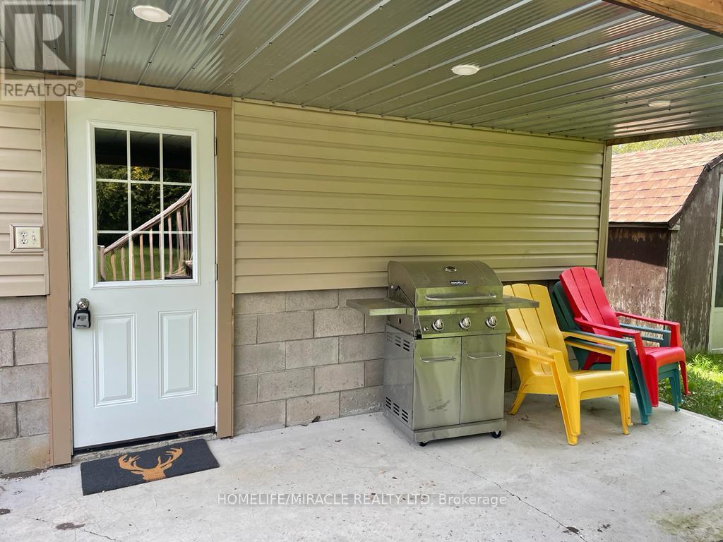 7142 Highway 6, Northern Bruce Peninsula, Ontario  N0H 2R0 - Photo 3 - X12470812