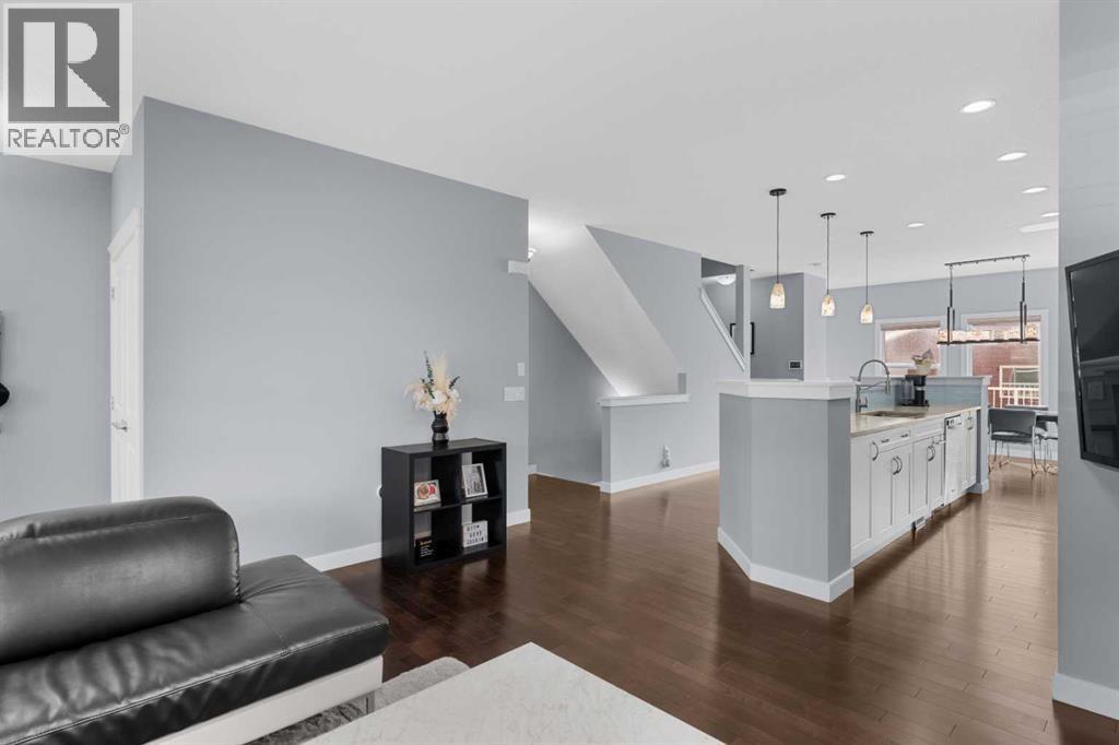 172 Evanspark Gardens Nw, Calgary, Alberta  T3P 0G7 - Photo 4 - A2255176