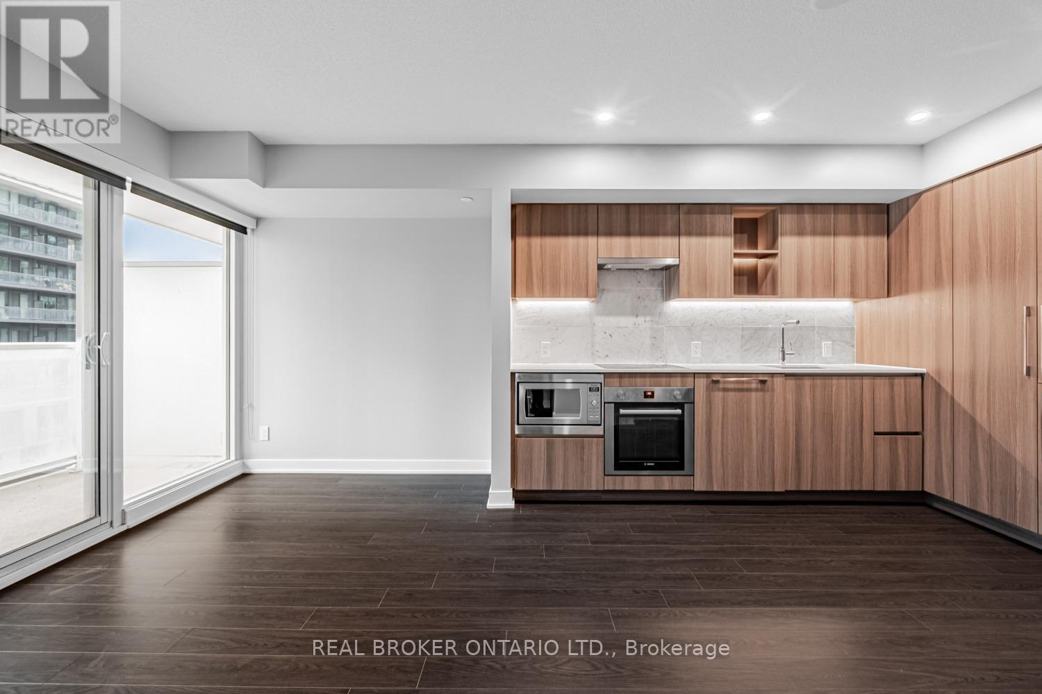 816 - 19 Bathurst Street, Toronto, Ontario  M5V 0P8 - Photo 16 - C12470824