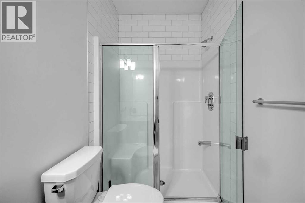 628 West Lakeview Drive, Chestermere, Alberta  T1X 1Z7 - Photo 9 - A2258700