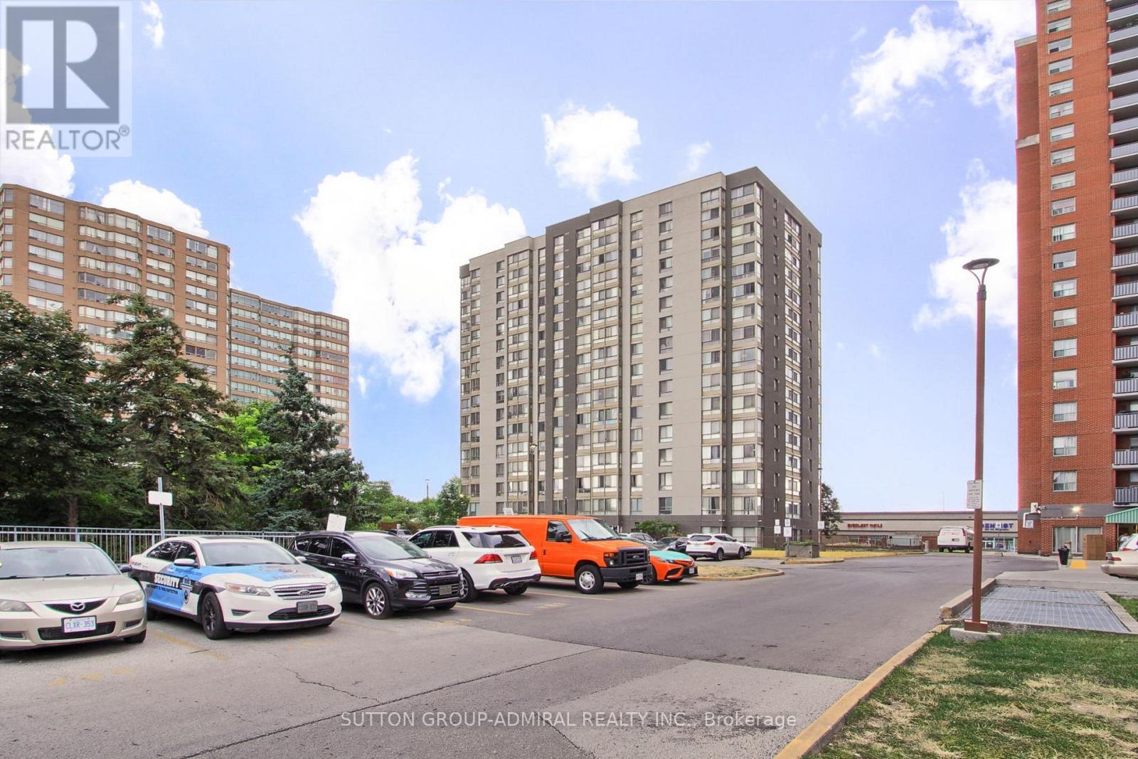 1205 - 2470 Eglinton Avenue W, Toronto, Ontario  M6M 5E7 - Photo 2 - W12470826