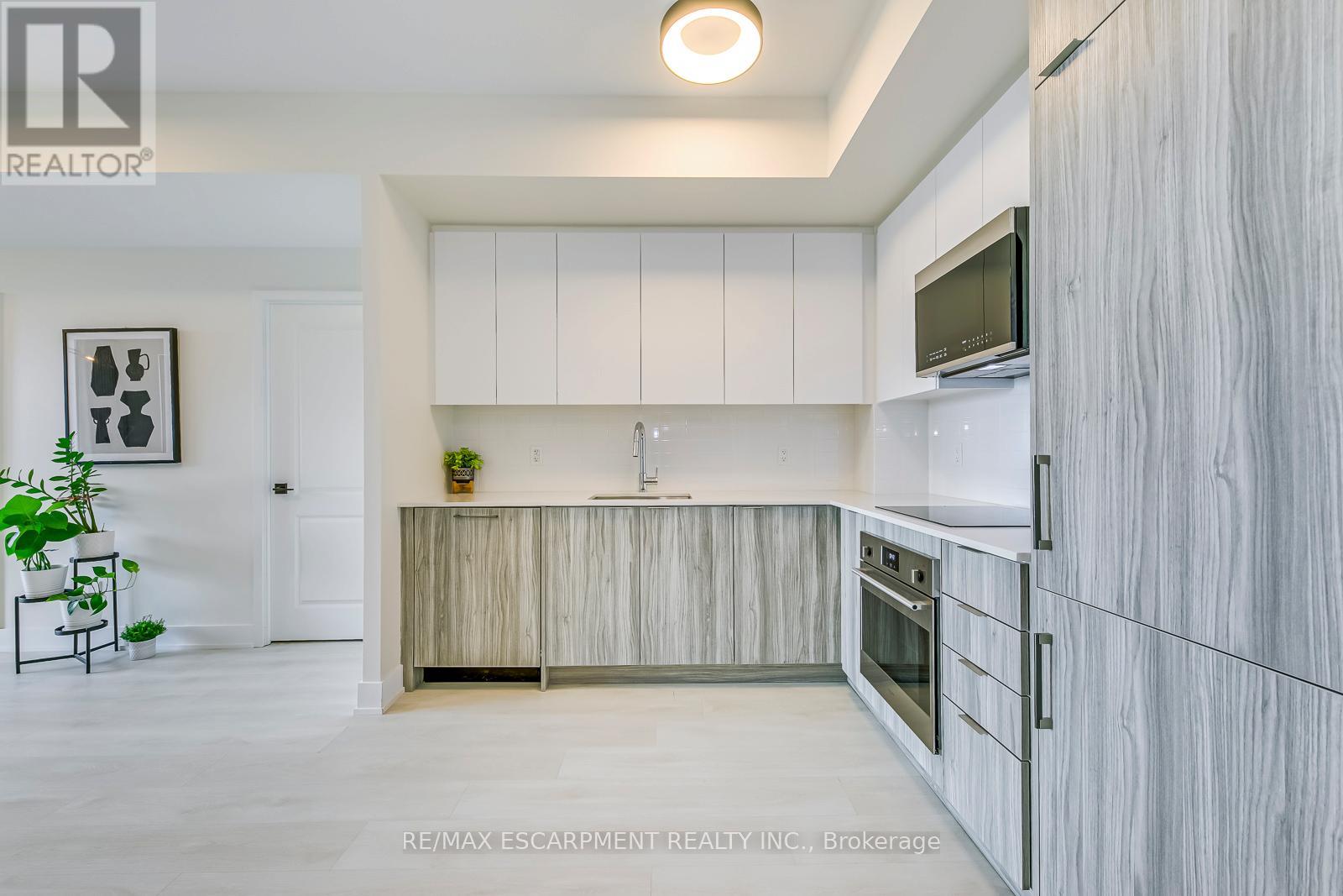 1120 - 2489 Taunton Road, Oakville, Ontario  L6H 3R9 - Photo 13 - W12470830