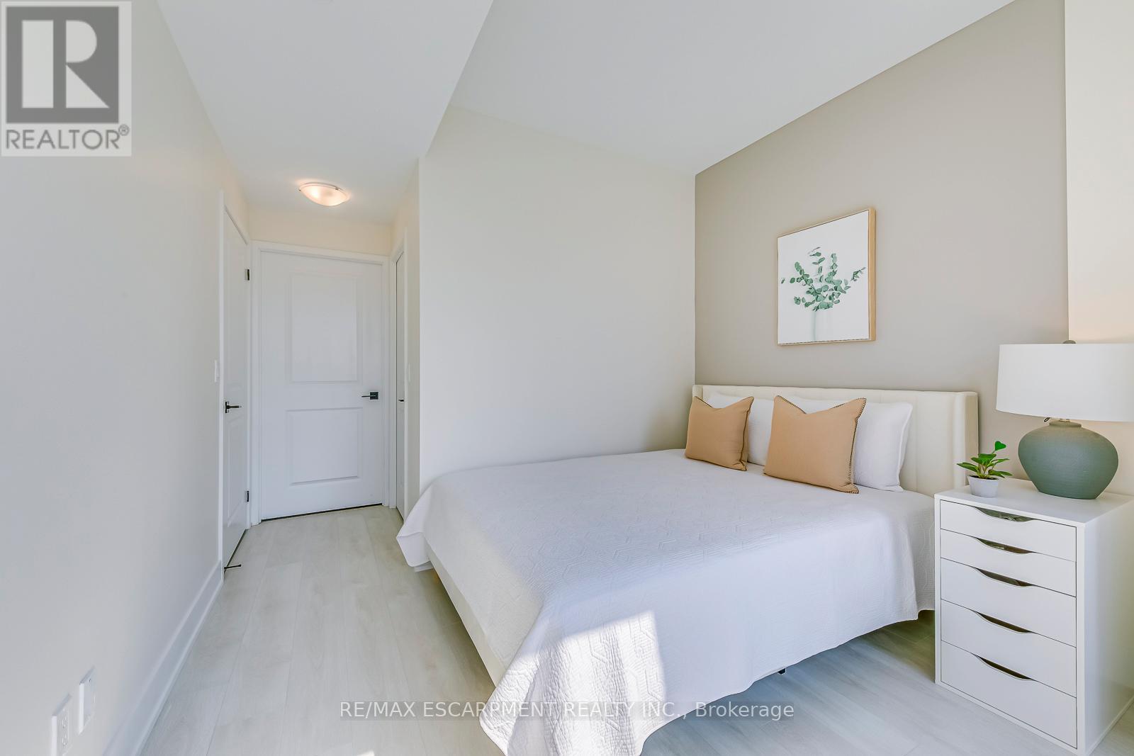 1120 - 2489 Taunton Road, Oakville, Ontario  L6H 3R9 - Photo 29 - W12470830