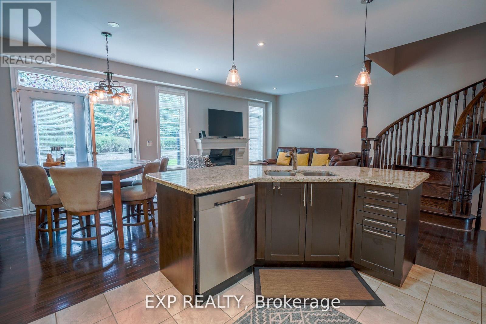 22 - 4135 Shipp Drive, Mississauga, Ontario  L4Z 0A7 - Photo 6 - W12470832