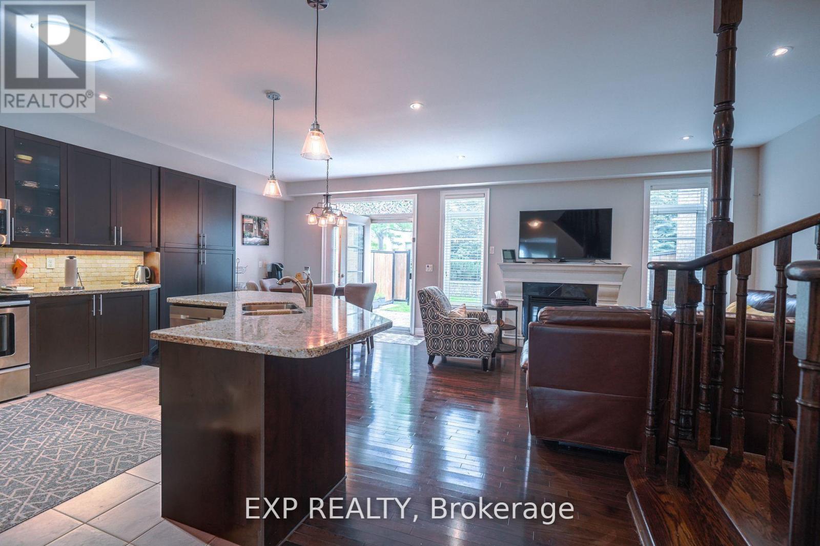 22 - 4135 Shipp Drive, Mississauga, Ontario  L4Z 0A7 - Photo 8 - W12470832