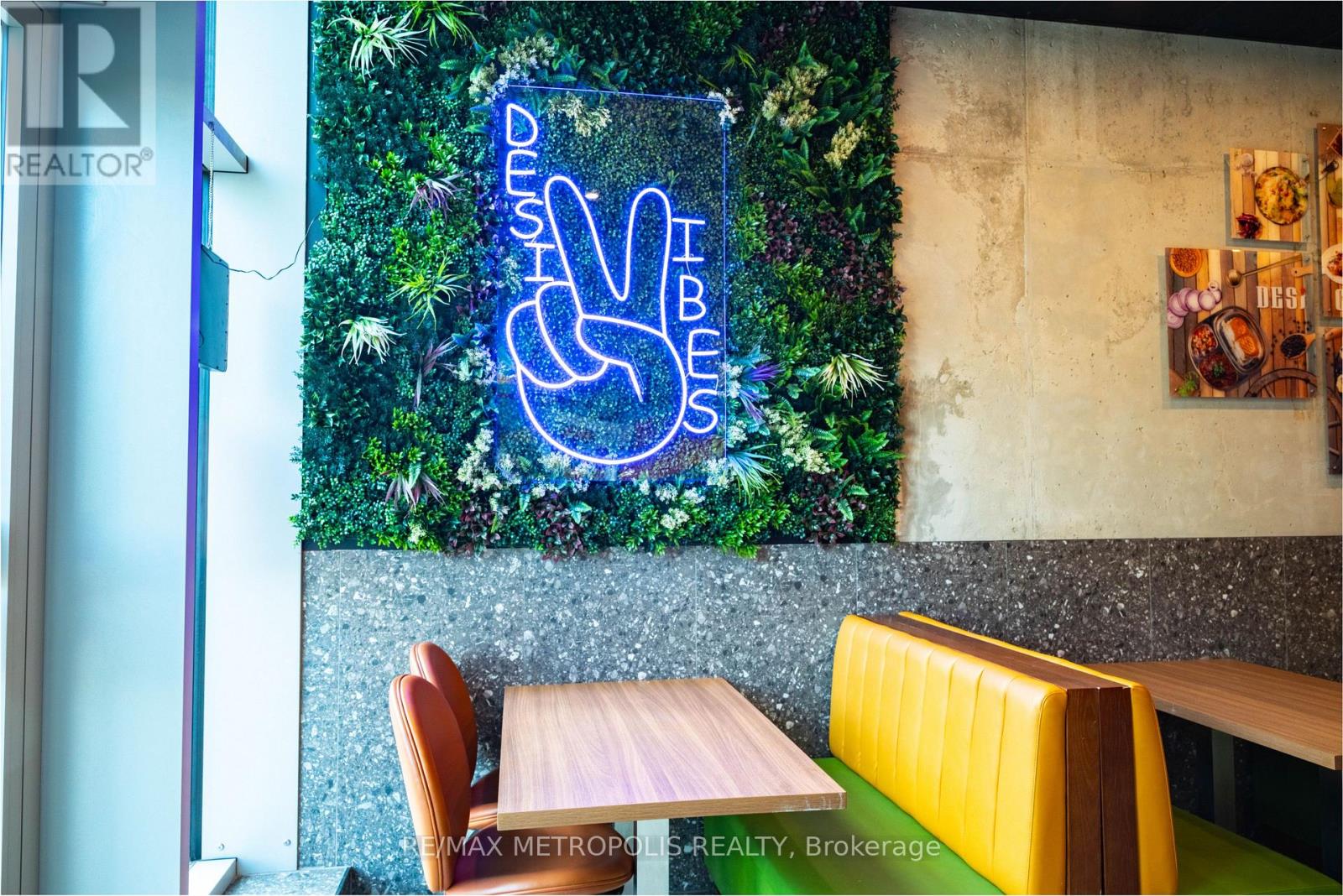 9 - 60 Frederick Street, Kitchener, Ontario  N2H 0C7 - Photo 10 - X12470825