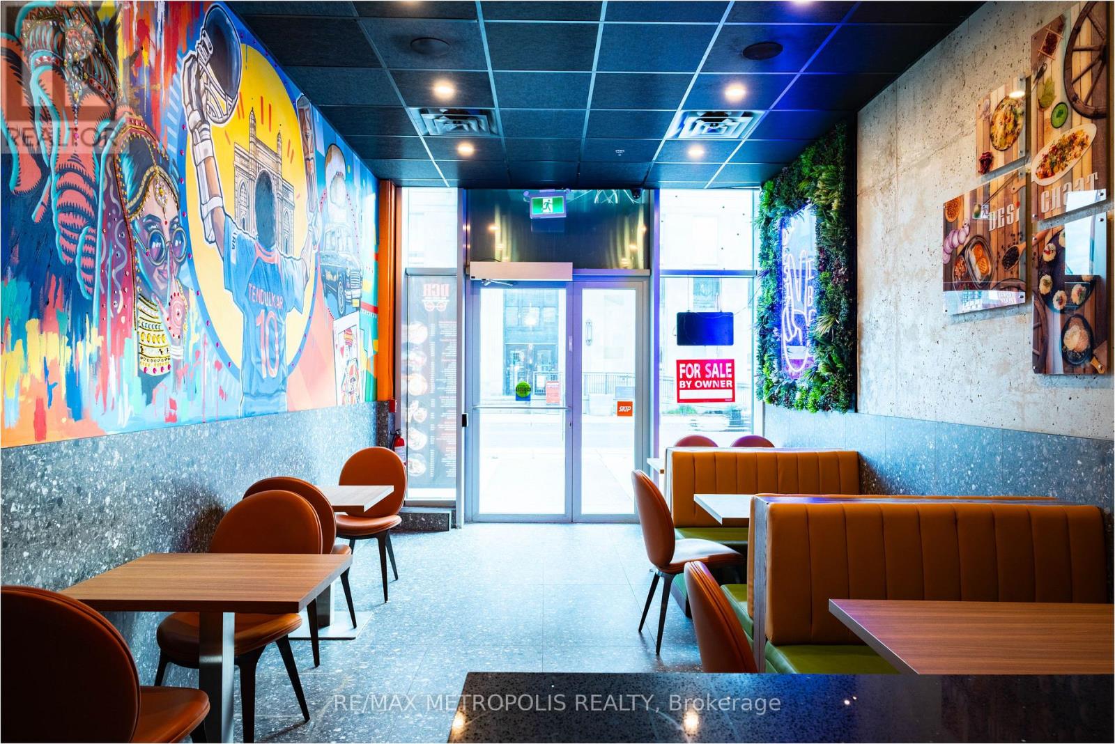 9 - 60 Frederick Street, Kitchener, Ontario  N2H 0C7 - Photo 4 - X12470825