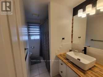 147 Muriel Crescent, London South, Ontario  N6E 2K4 - Photo 22 - X12470845