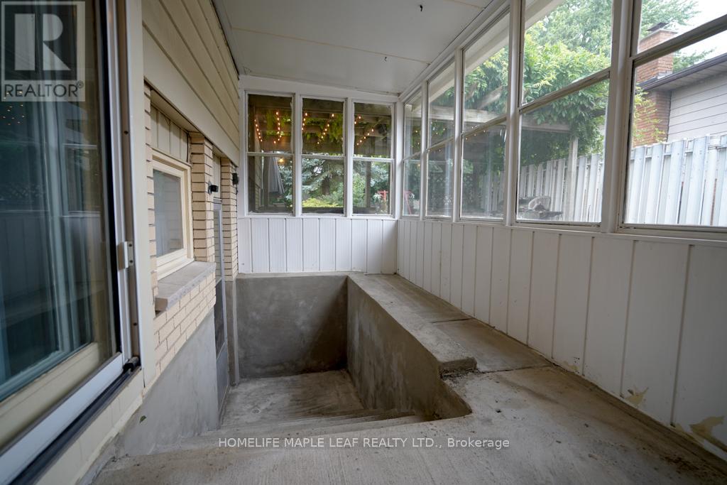147 Muriel Crescent, London South, Ontario  N6E 2K4 - Photo 35 - X12470845