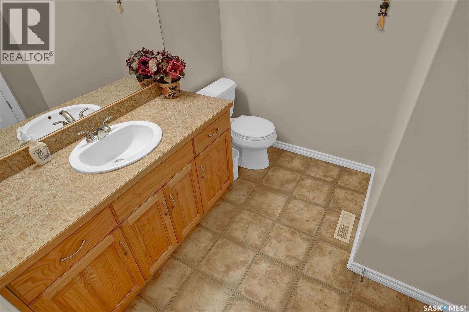 403 3946 Robinson Street, Regina, Saskatchewan  S4S 3C8 - Photo 24 - SK019271