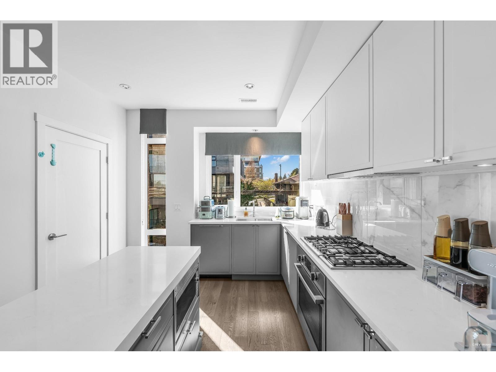 7623 Yukon Street, Vancouver, British Columbia V5X 2Y4 - Photo 10 - R3043433