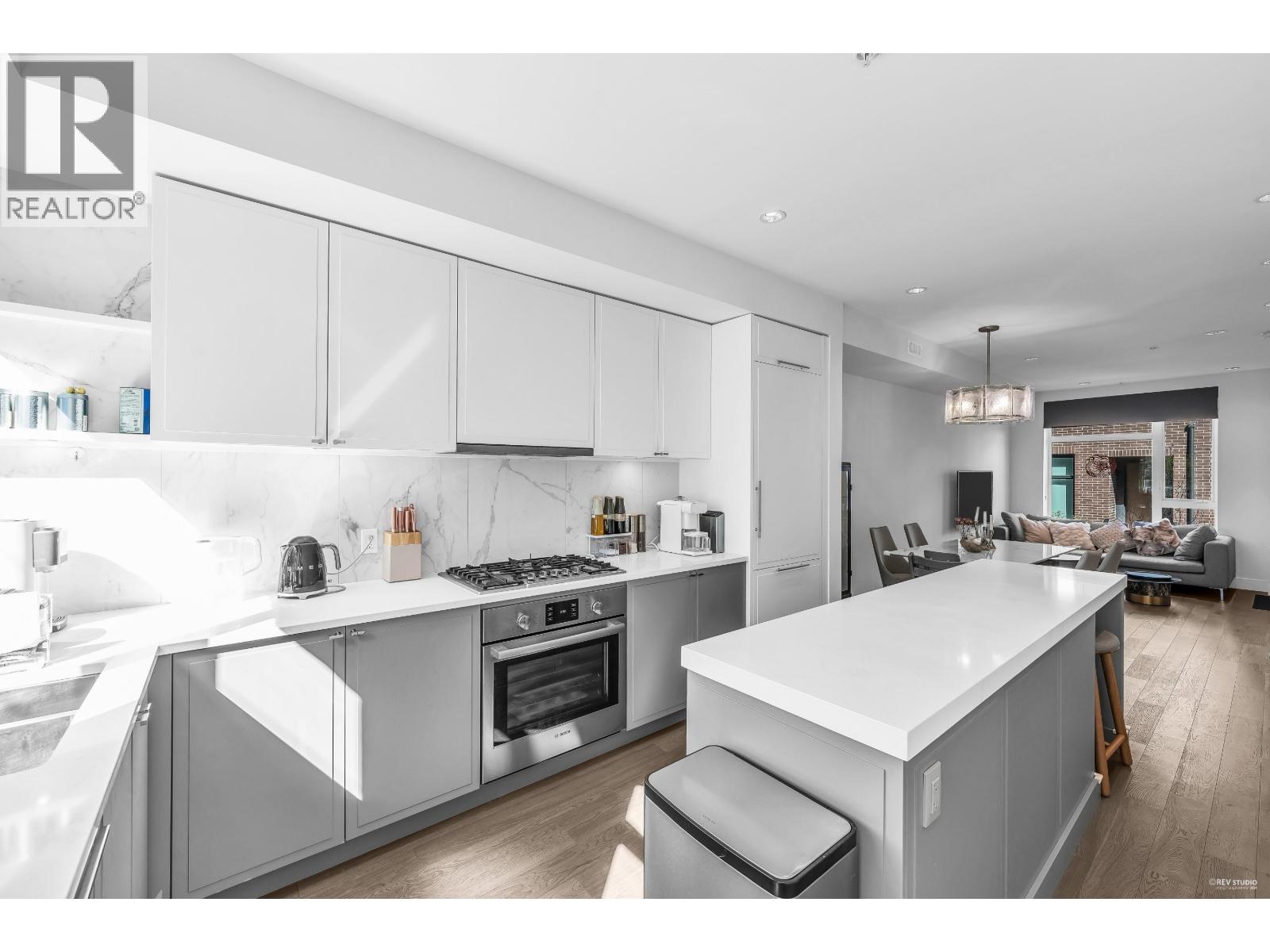 7623 Yukon Street, Vancouver, British Columbia V5X 2Y4 - Photo 4 - R3043433