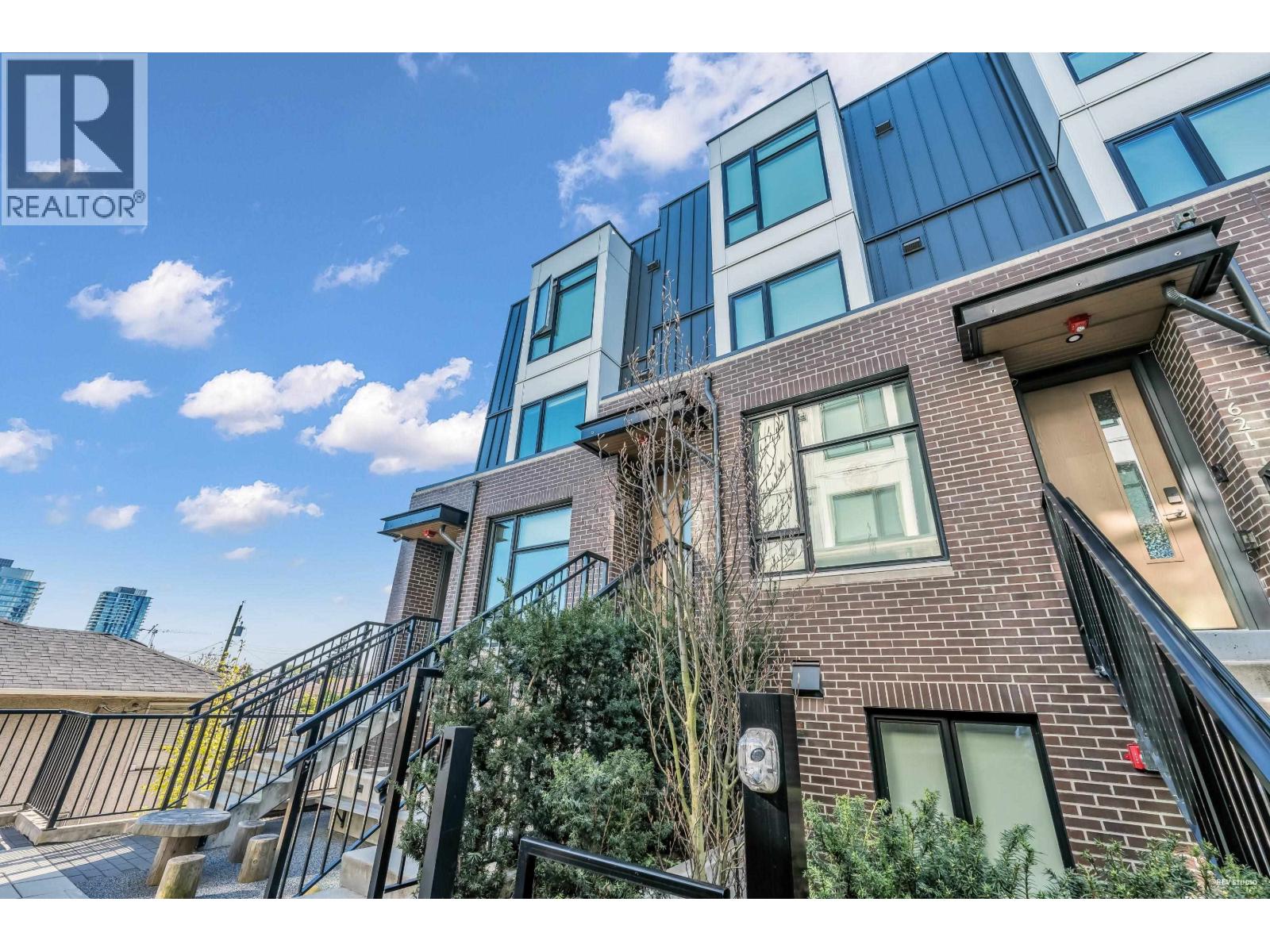 7623 Yukon Street, Vancouver, British Columbia V5X 2Y4 - Photo 29 - R3043433