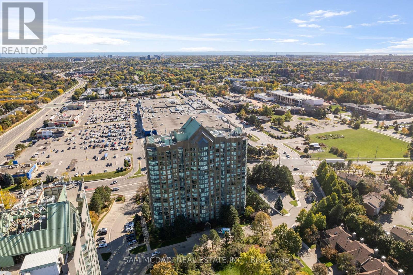 1807 - 2177 Burnhamthorpe Road W, Mississauga, Ontario  L5L 5P9 - Photo 21 - W12470856