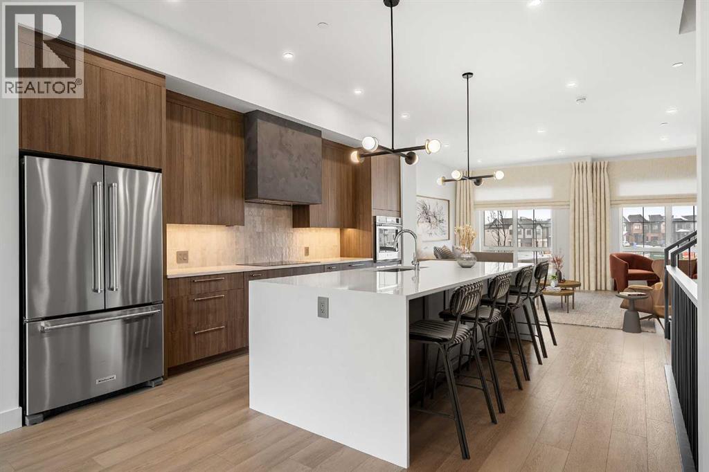 16 Greenwich Heath Nw, Calgary, Alberta  T3B 6P4 - Photo 9 - A2260575