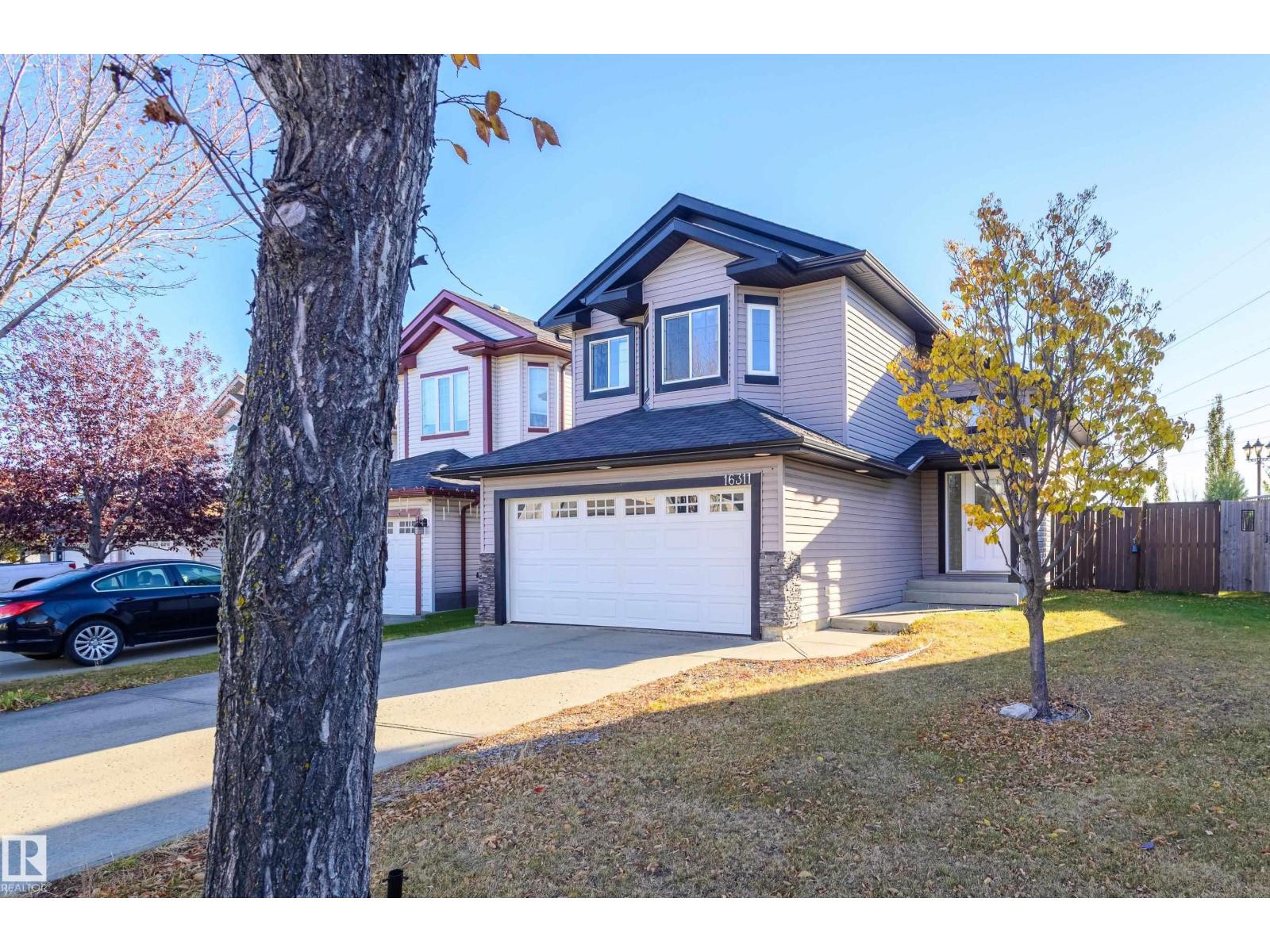 16311 55 St Nw Nw, Edmonton, Alberta  T5Y 3K9 - Photo 3 - E4462751