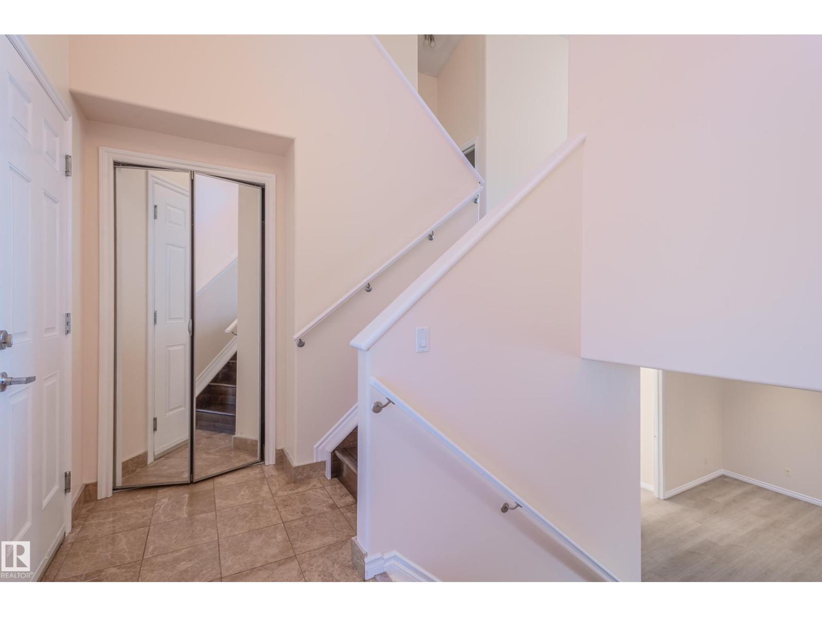 16311 55 St Nw Nw, Edmonton, Alberta  T5Y 3K9 - Photo 7 - E4462751