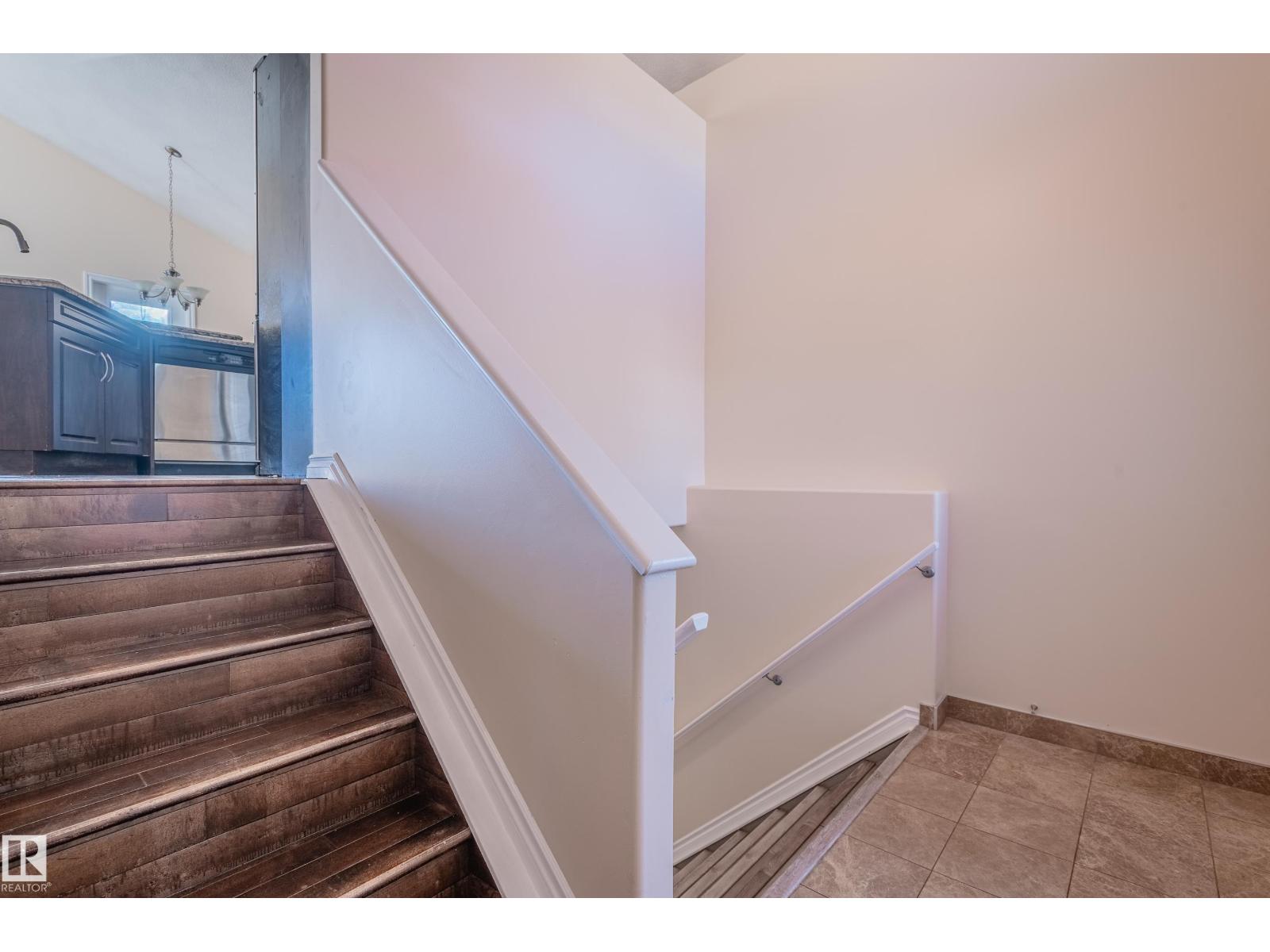 16311 55 St Nw Nw, Edmonton, Alberta  T5Y 3K9 - Photo 8 - E4462751