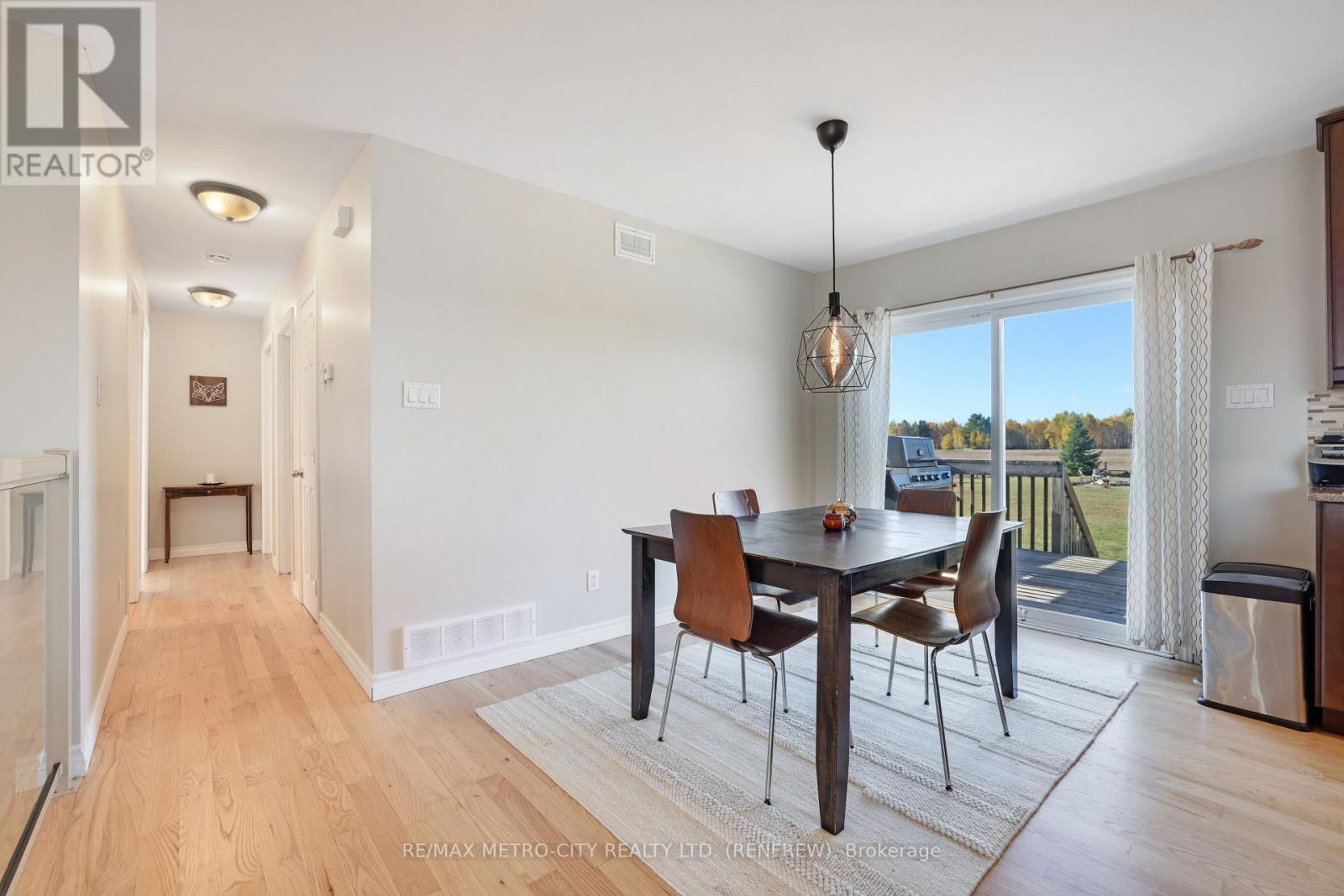 2431 Eady Road, Horton, Ontario  K7V 3Z6 - Photo 15 - X12470873
