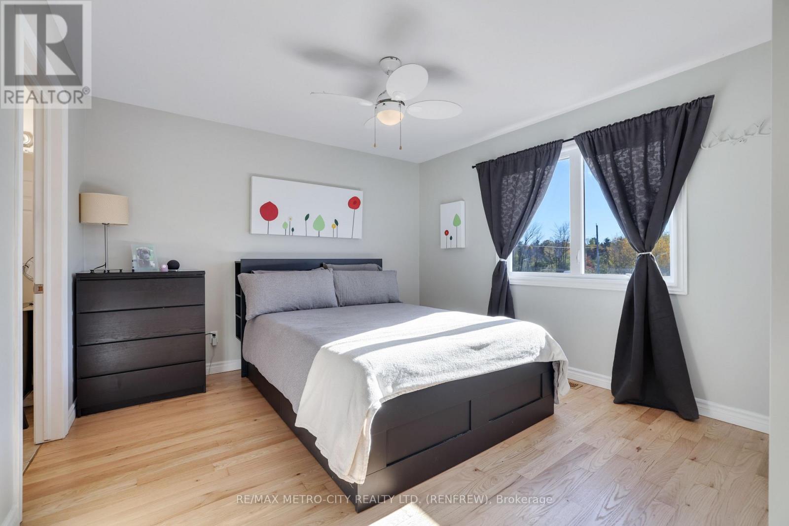 2431 Eady Road, Horton, Ontario  K7V 3Z6 - Photo 17 - X12470873