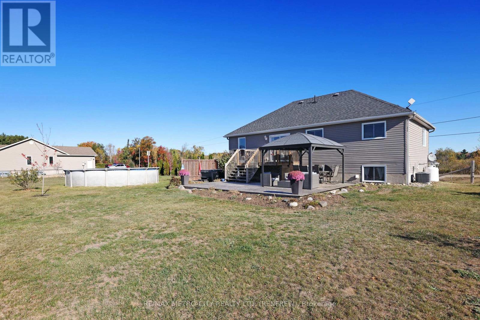 2431 Eady Road, Horton, Ontario  K7V 3Z6 - Photo 34 - X12470873