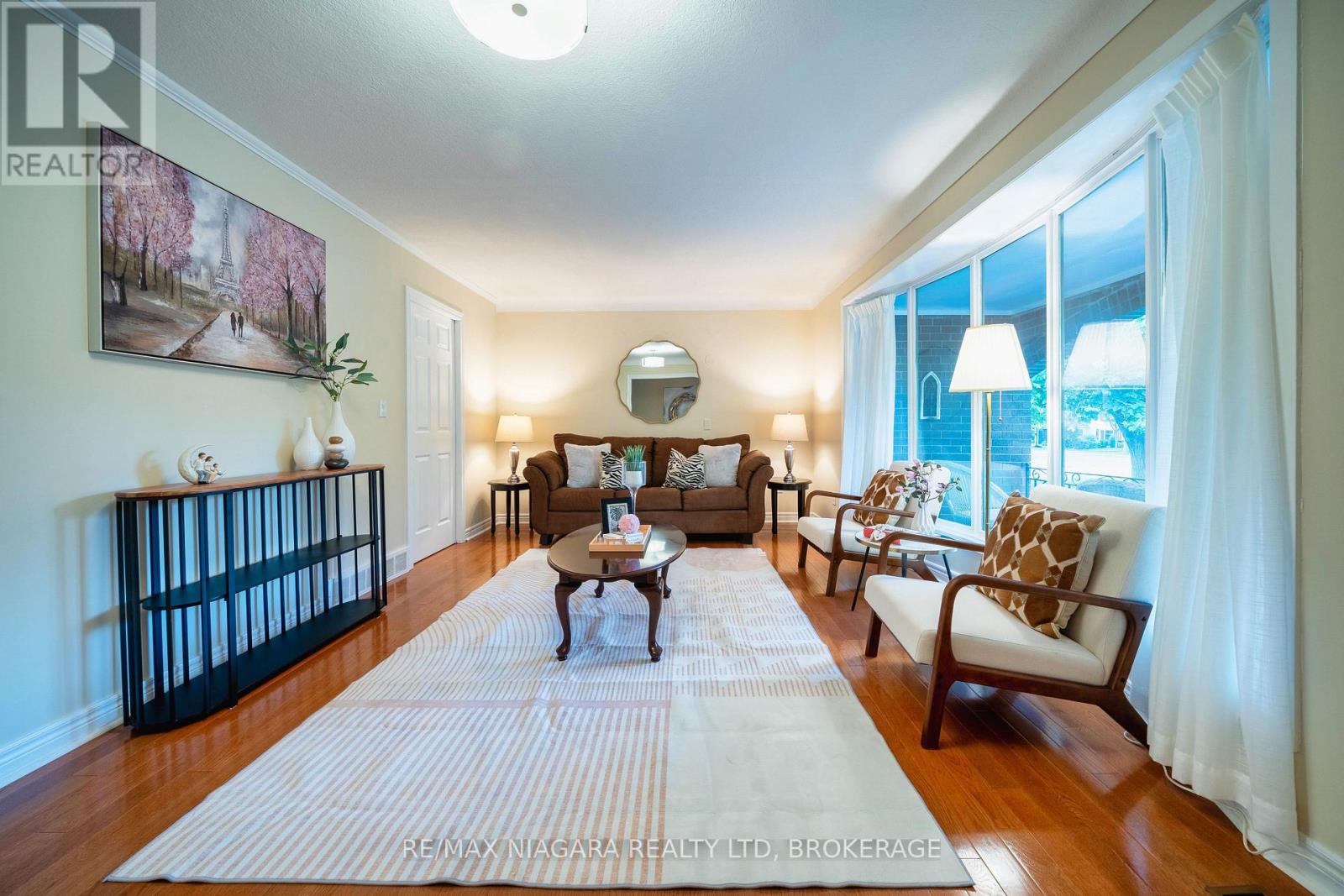 90 Mary Street, Niagara-On-The-Lake, Ontario  L0S 1J0 - Photo 10 - X12470872