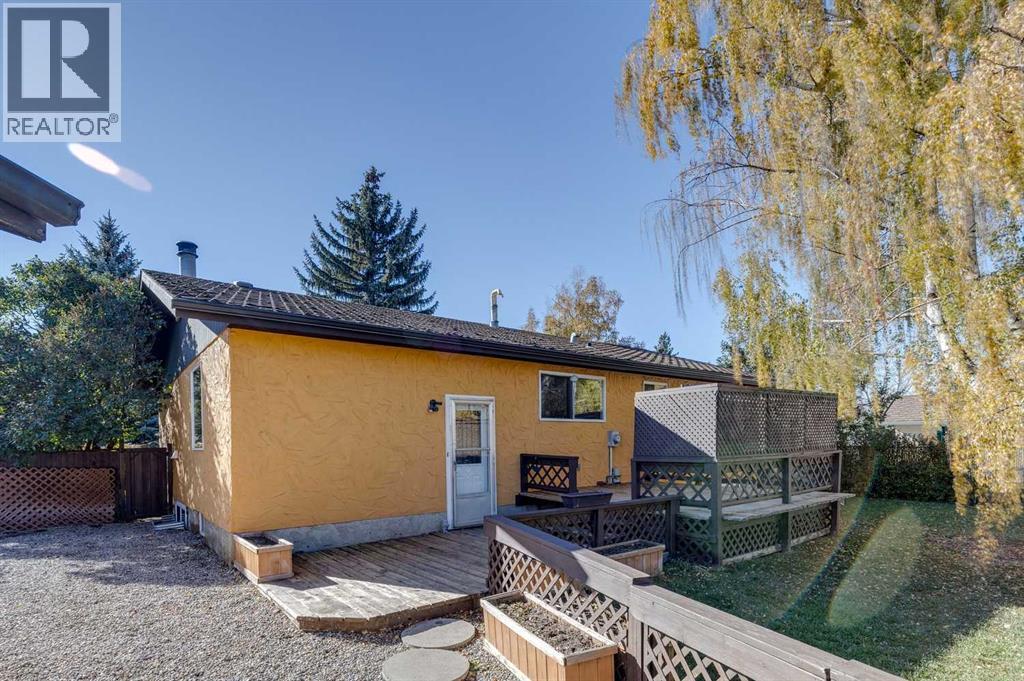 8 Mist Road, High River, Alberta  T1V 1C4 - Photo 32 - A2264464
