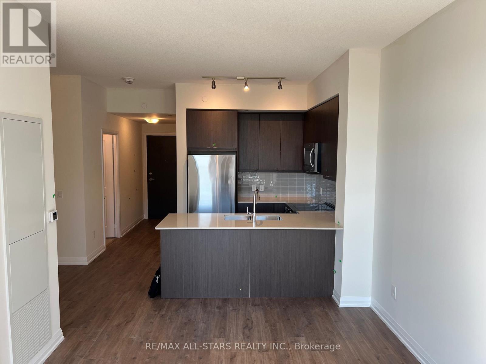 1108 - 3260 Sheppard Avenue E, Toronto, Ontario  M1T 3K3 - Photo 2 - E12470814