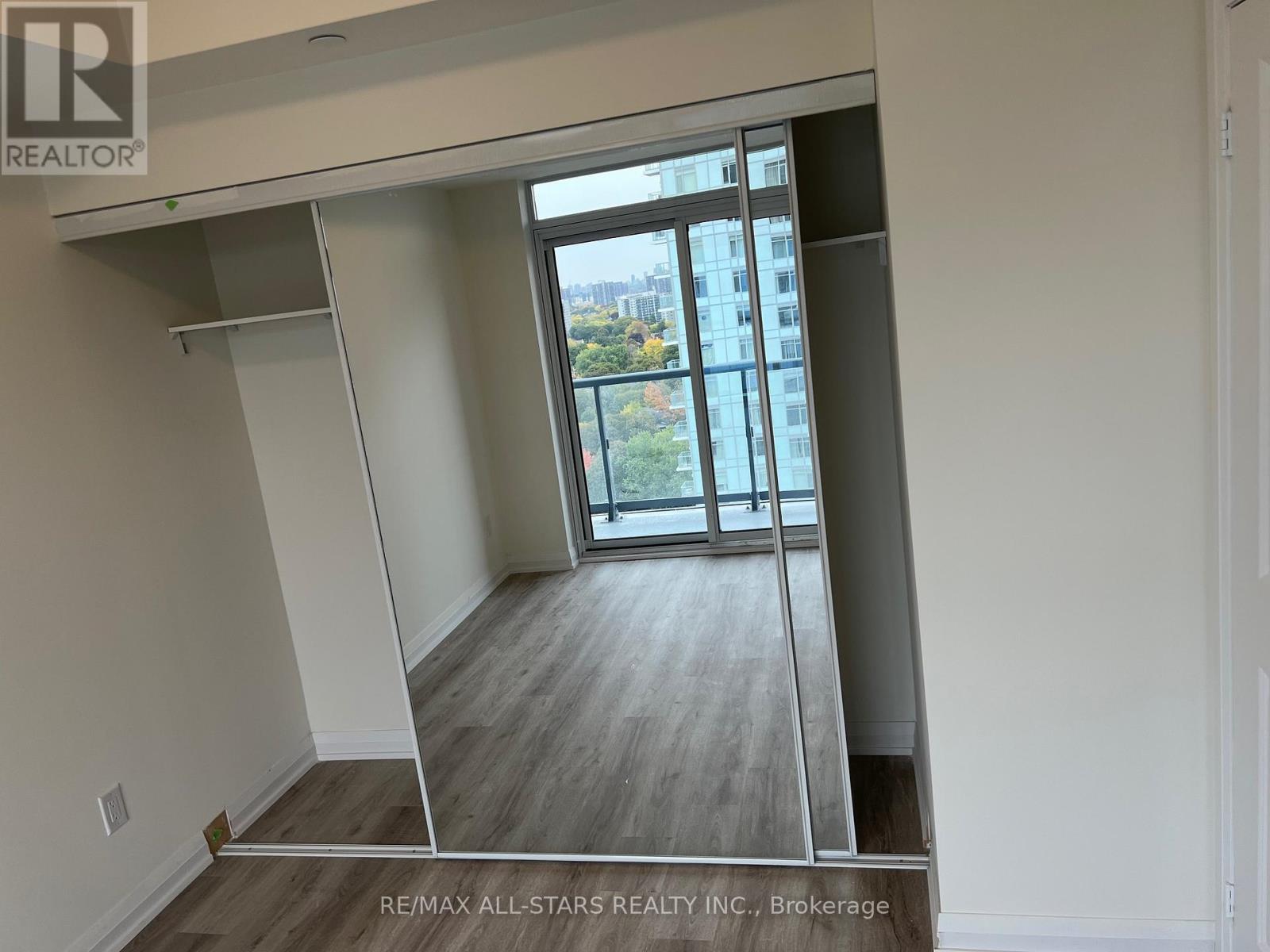 1610 - 3260 Sheppard Avenue E, Toronto, Ontario  M1T 3K3 - Photo 7 - E12470833