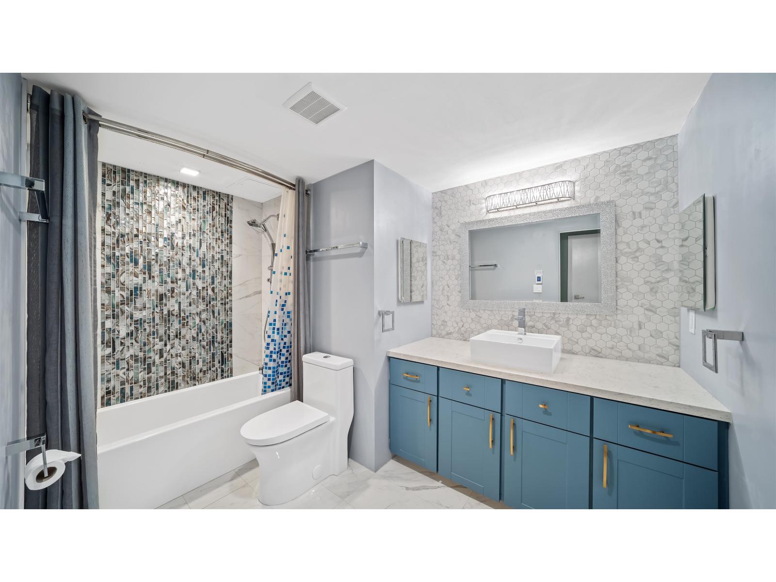 205 13530 Hilton Road, Surrey, British Columbia  V3R 5J4 - Photo 17 - R3059057