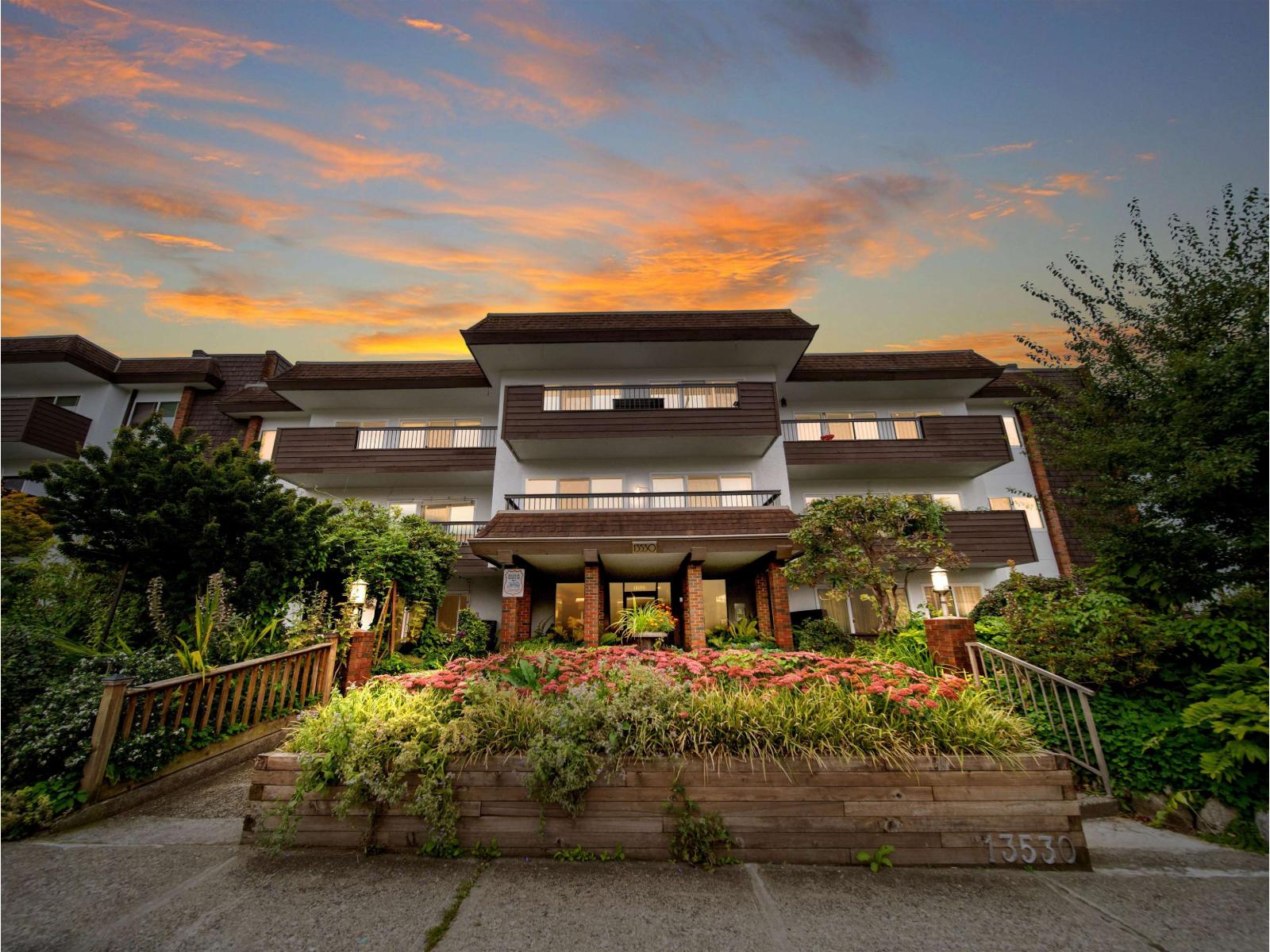 205 13530 Hilton Road, Surrey, British Columbia  V3R 5J4 - Photo 1 - R3059057