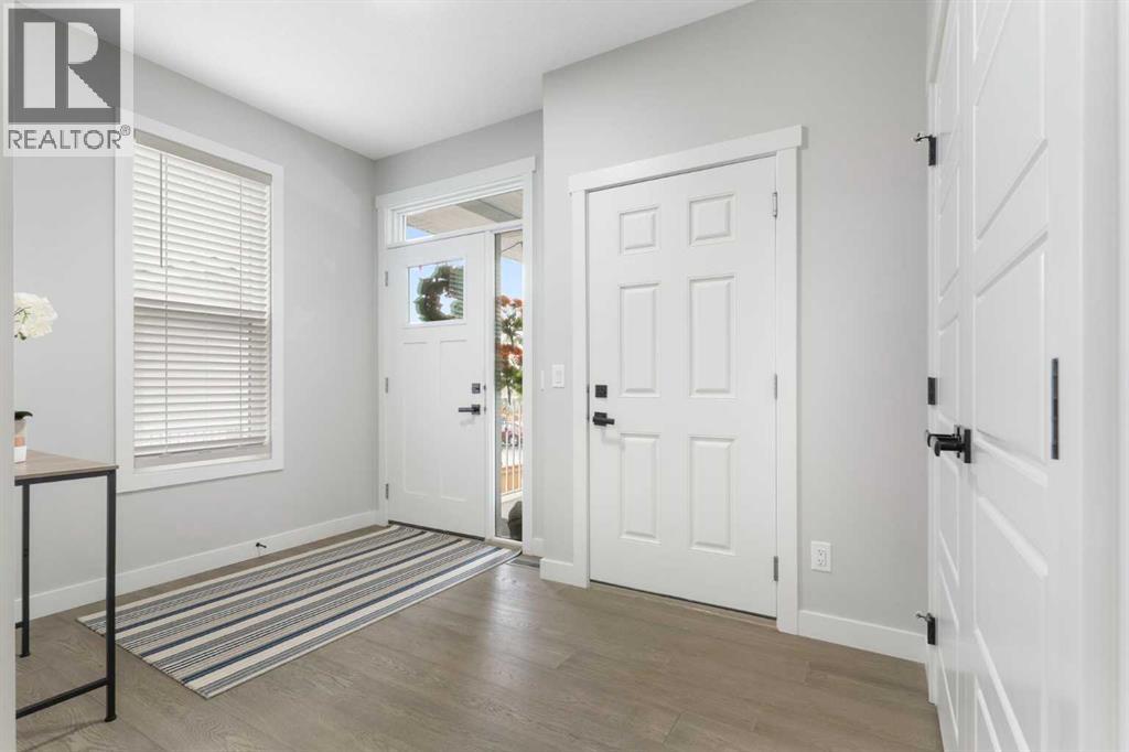 97 Amblehurst Gardens Nw, Calgary, Alberta  T3P 1Z9 - Photo 6 - A2263714