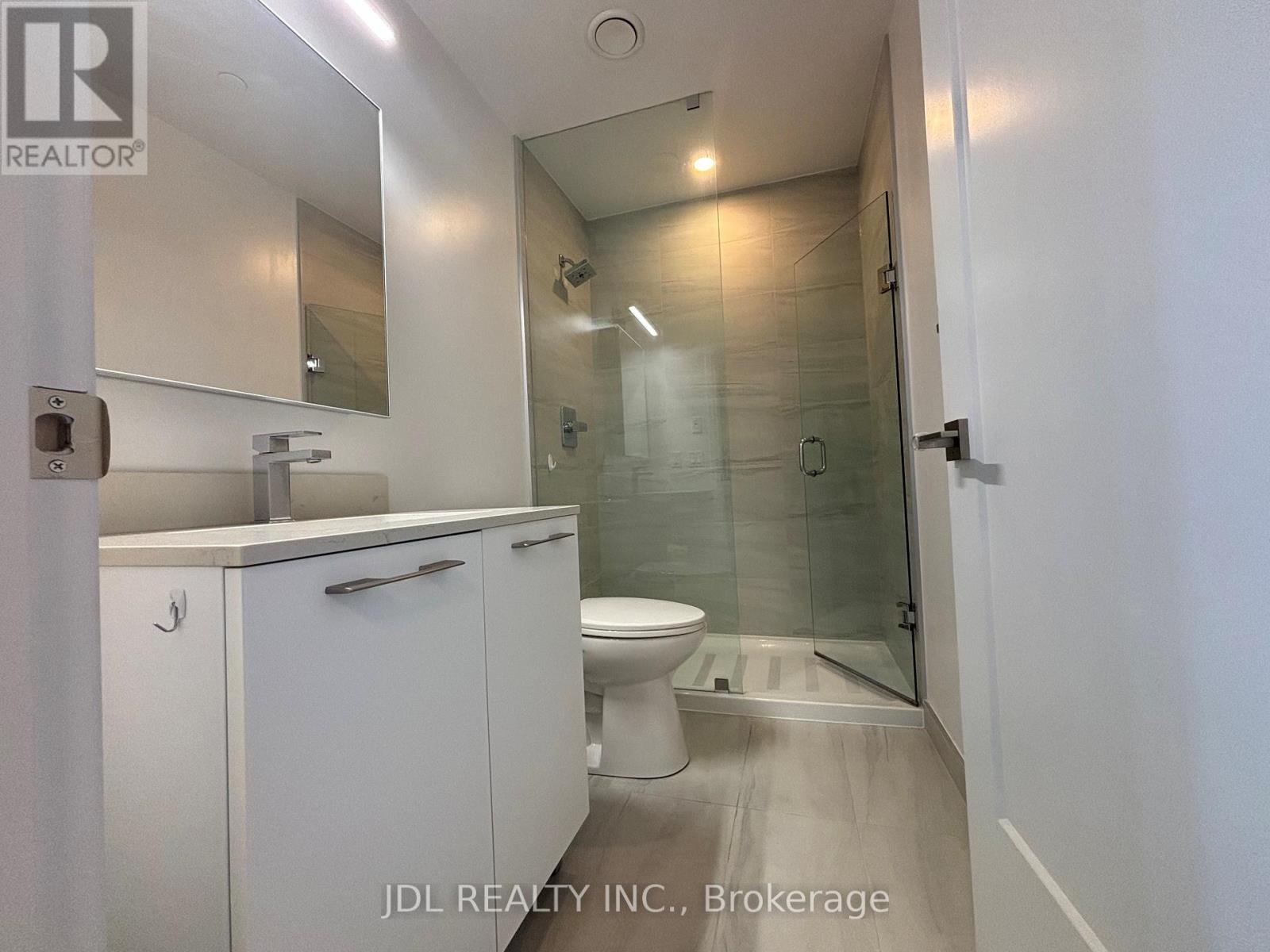 911 - 38 Water Walk Drive, Markham, Ontario  L3R 6M8 - Photo 10 - N12470866