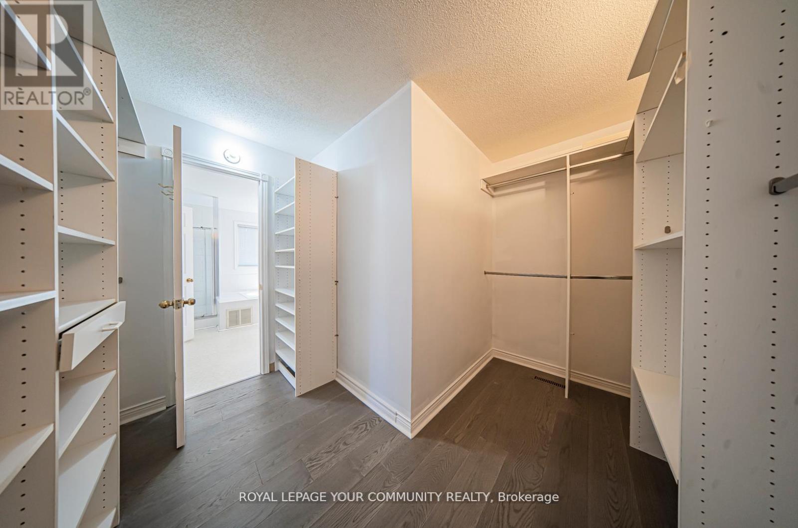 147 John Button Boulevard, Markham, Ontario  L3R 9G2 - Photo 10 - N12470871