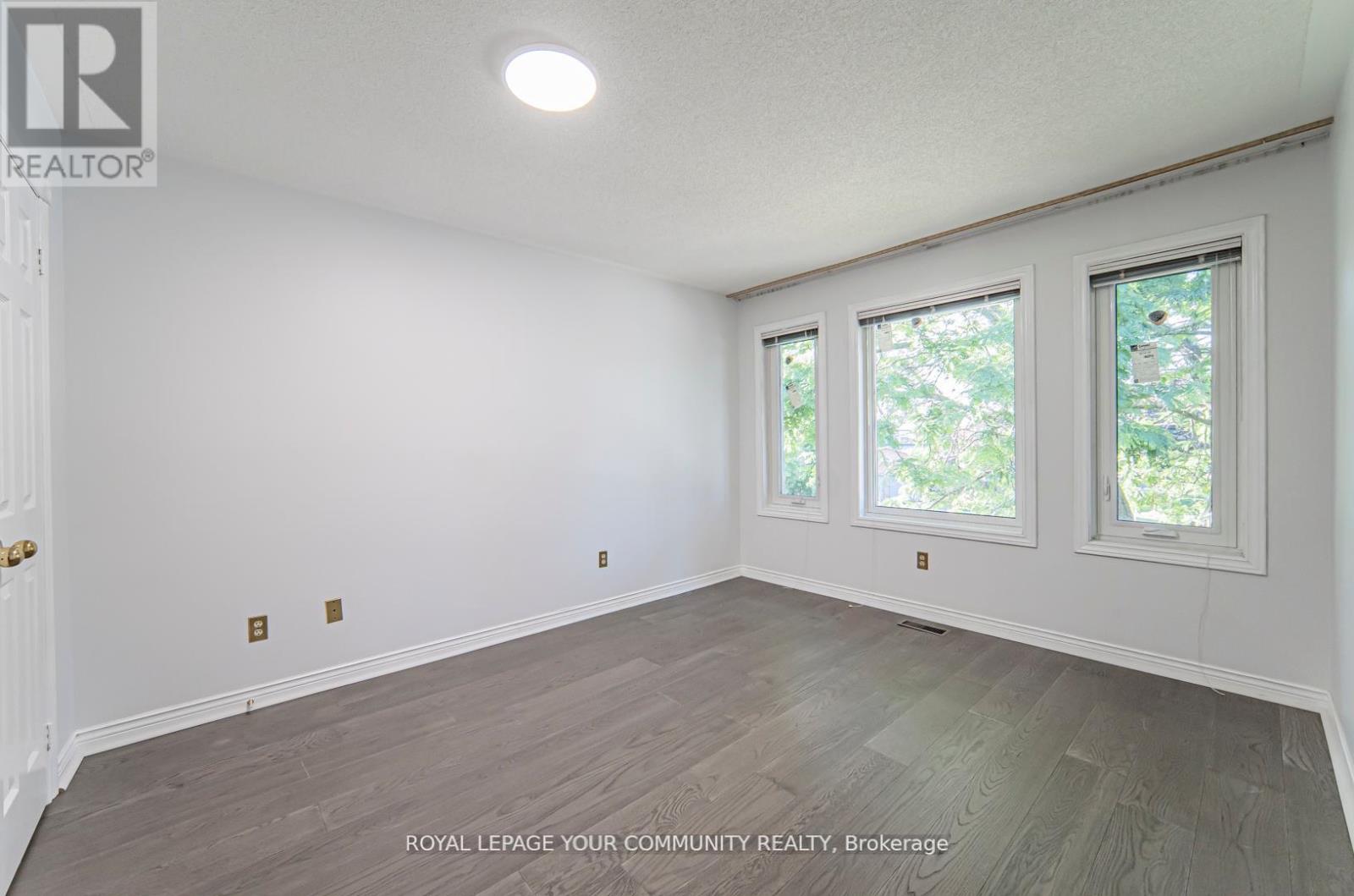 147 John Button Boulevard, Markham, Ontario  L3R 9G2 - Photo 14 - N12470871