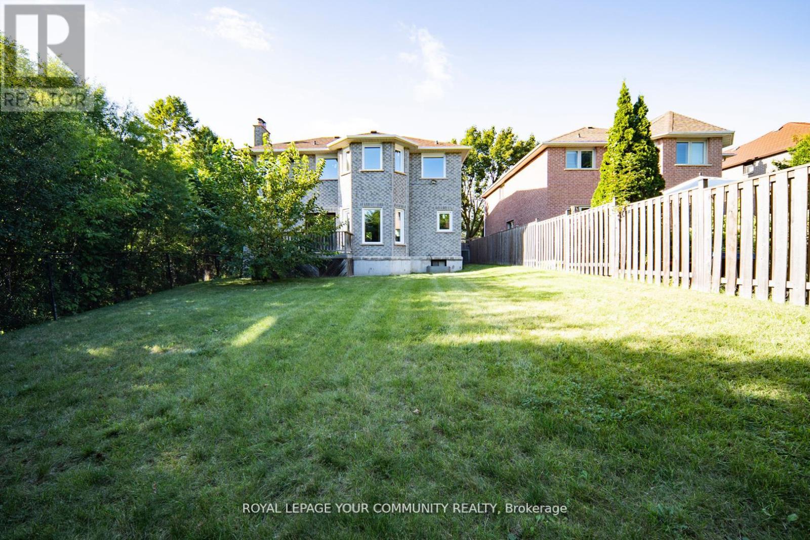 147 John Button Boulevard, Markham, Ontario  L3R 9G2 - Photo 18 - N12470871