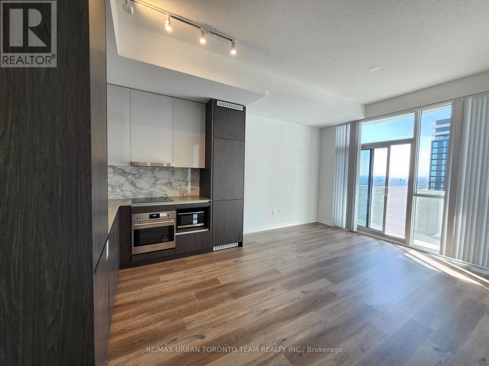 4603 - 28 Interchange Way, Vaughan, Ontario  L4K 0P8 - Photo 3 - N12470876