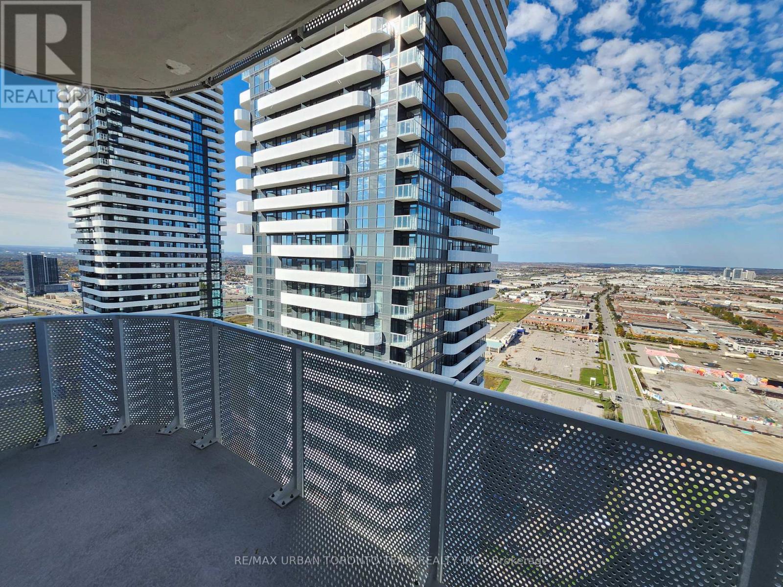 4603 - 28 Interchange Way, Vaughan, Ontario  L4K 0P8 - Photo 5 - N12470876