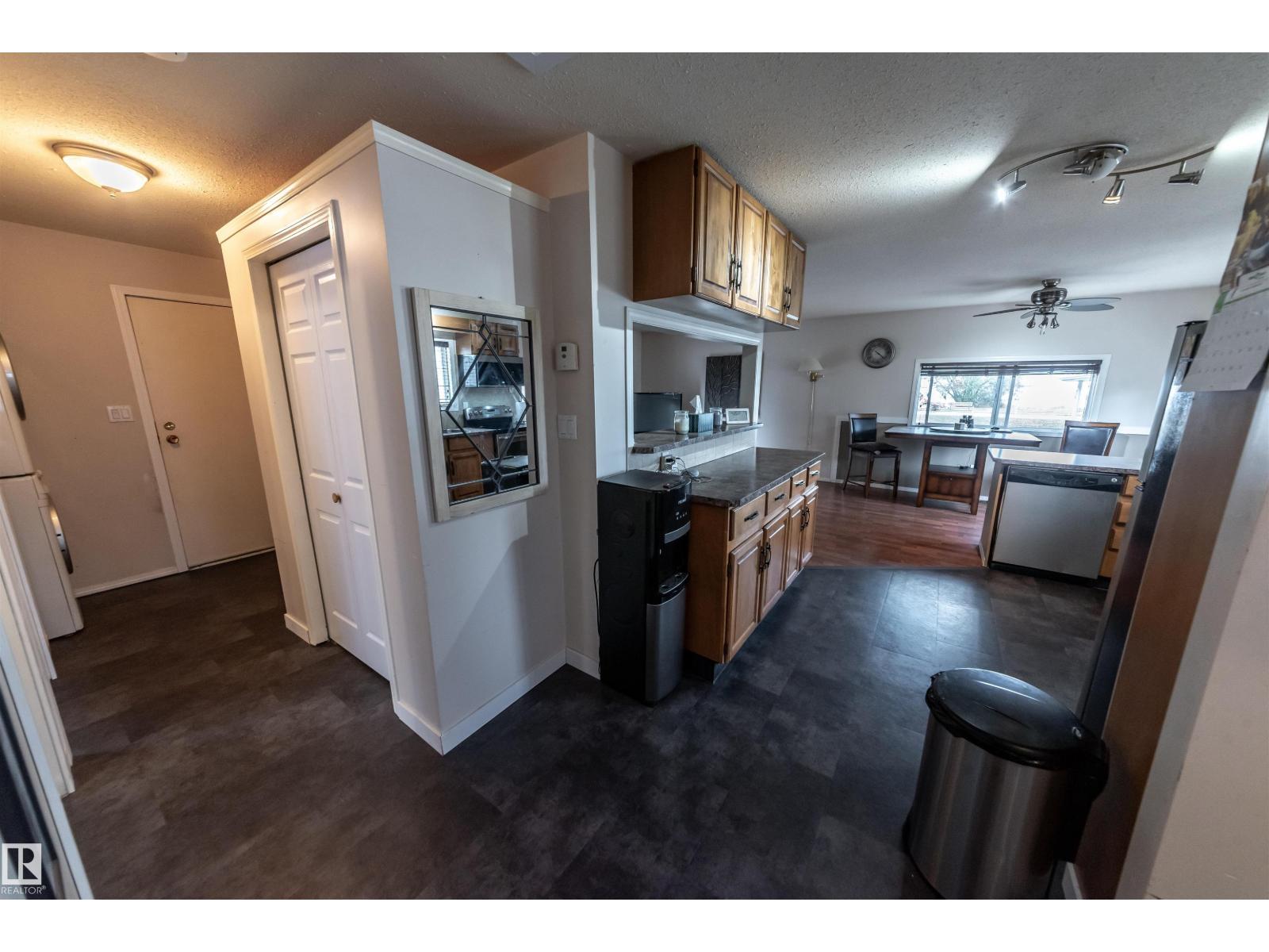 5021 Lakeview, Rural Lac Ste. Anne County, Alberta  T0E 0A0 - Photo 22 - E4462750