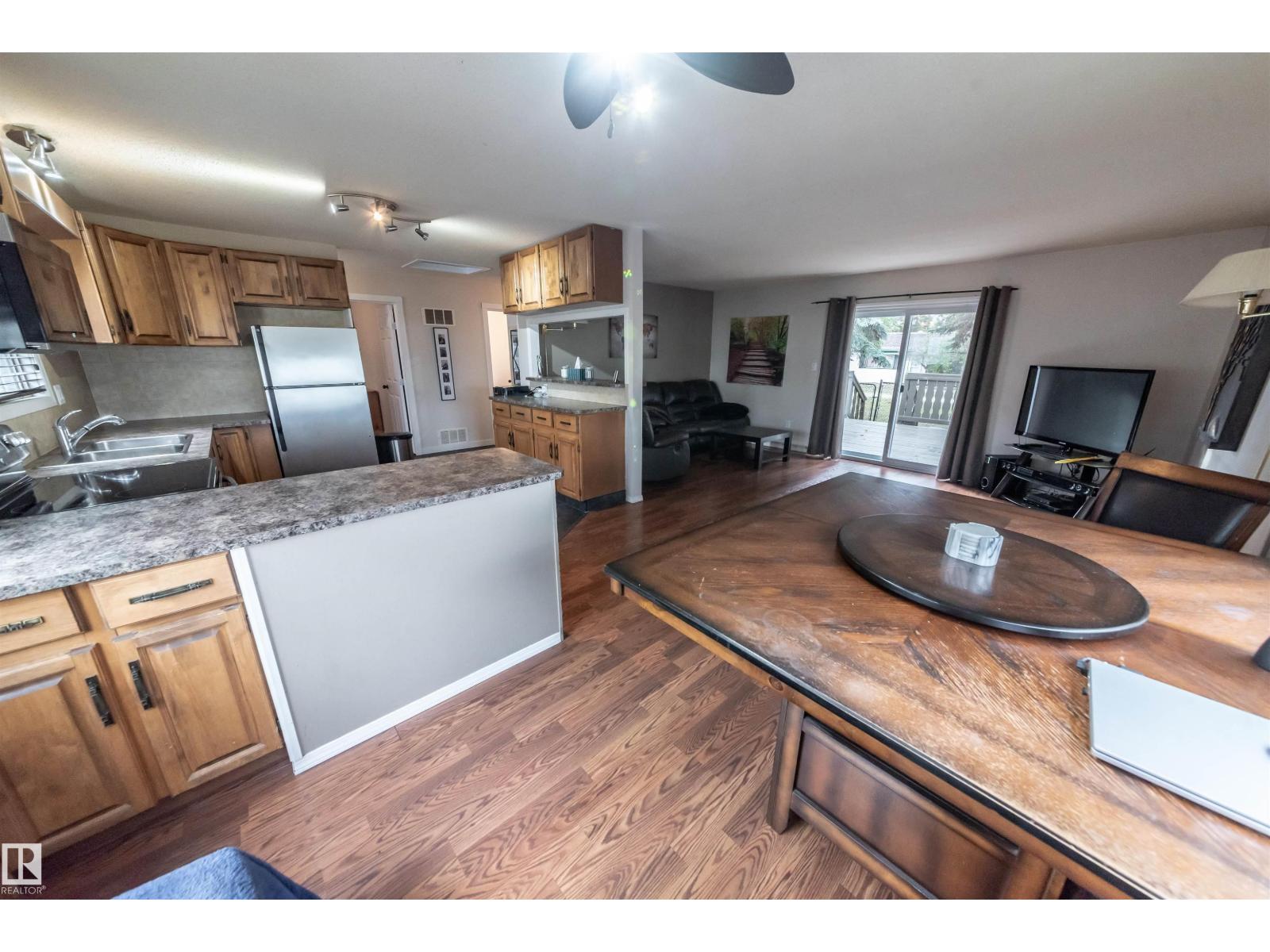 5021 Lakeview, Rural Lac Ste. Anne County, Alberta  T0E 0A0 - Photo 34 - E4462750