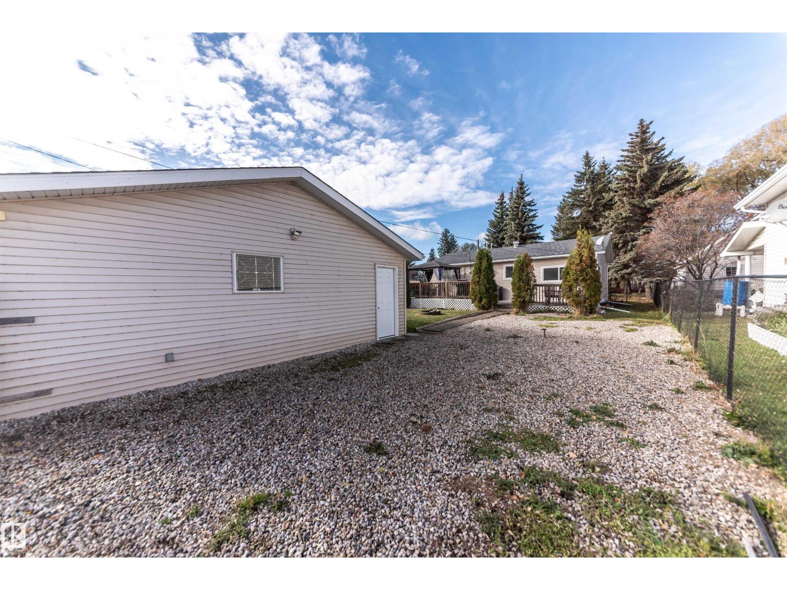 5021 Lakeview, Rural Lac Ste. Anne County, Alberta  T0E 0A0 - Photo 3 - E4462750